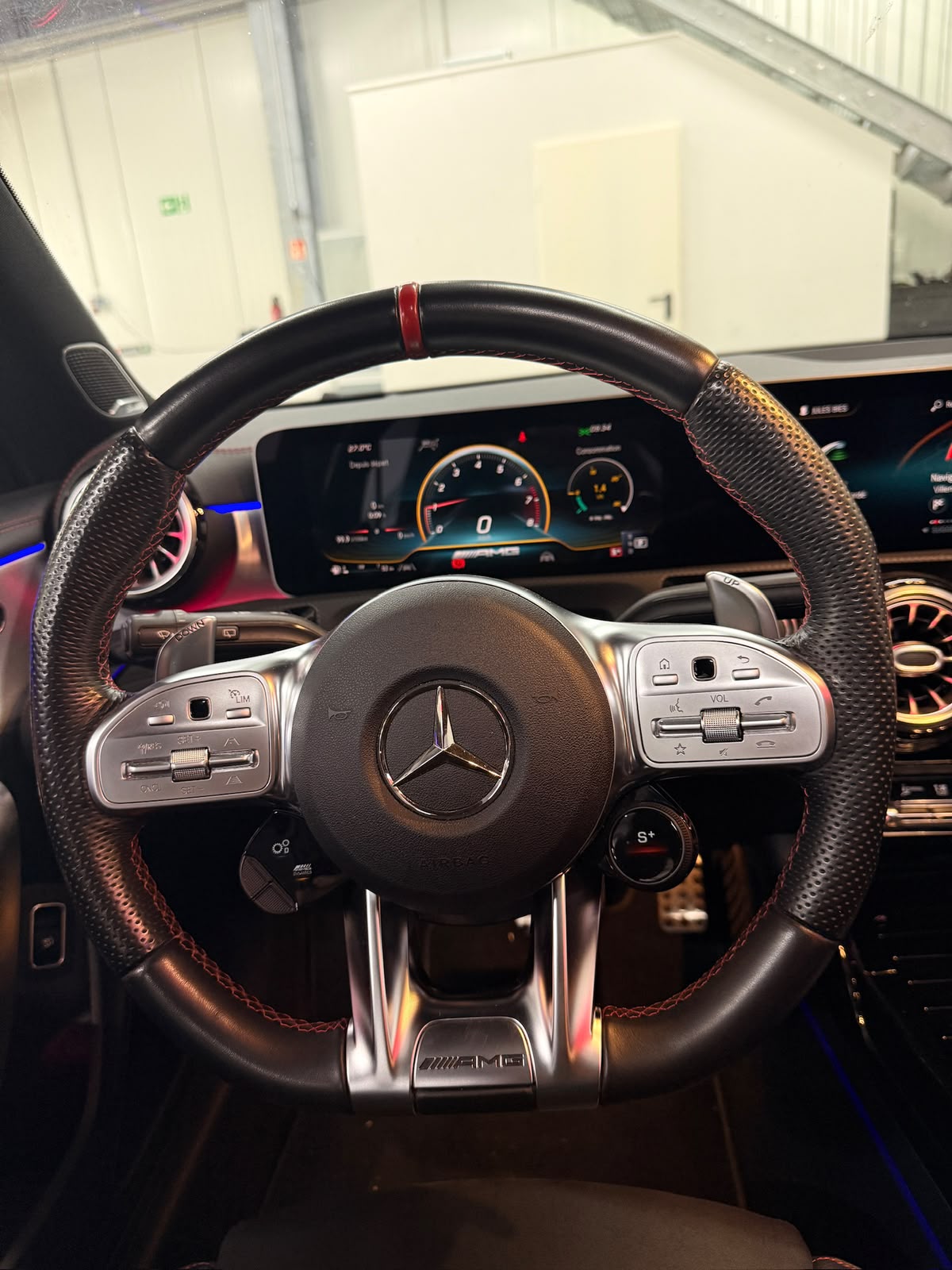 MERCEDES-BENZ CLA Shooting Brake 35 AMG 4Matic 7G-DCT-image-20