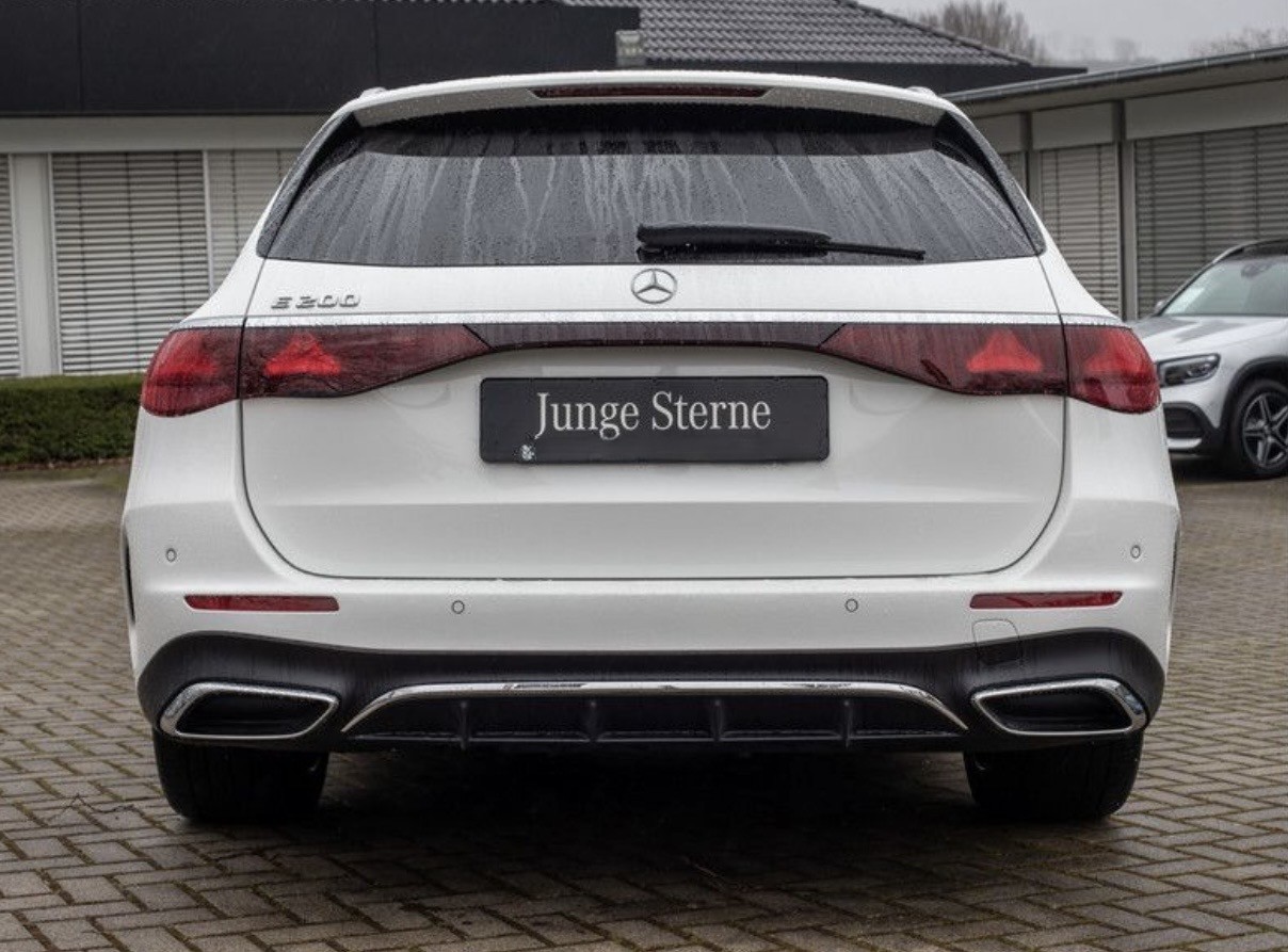MERCEDES-BENZ E 200 T 9G-Tronic-image-13