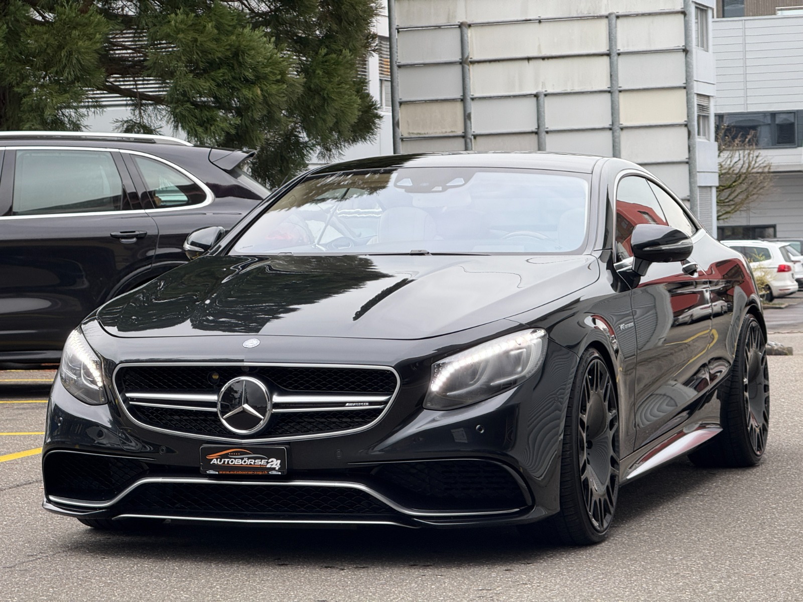 MERCEDES-BENZ S 63 V8 AMG 4matic Coupé