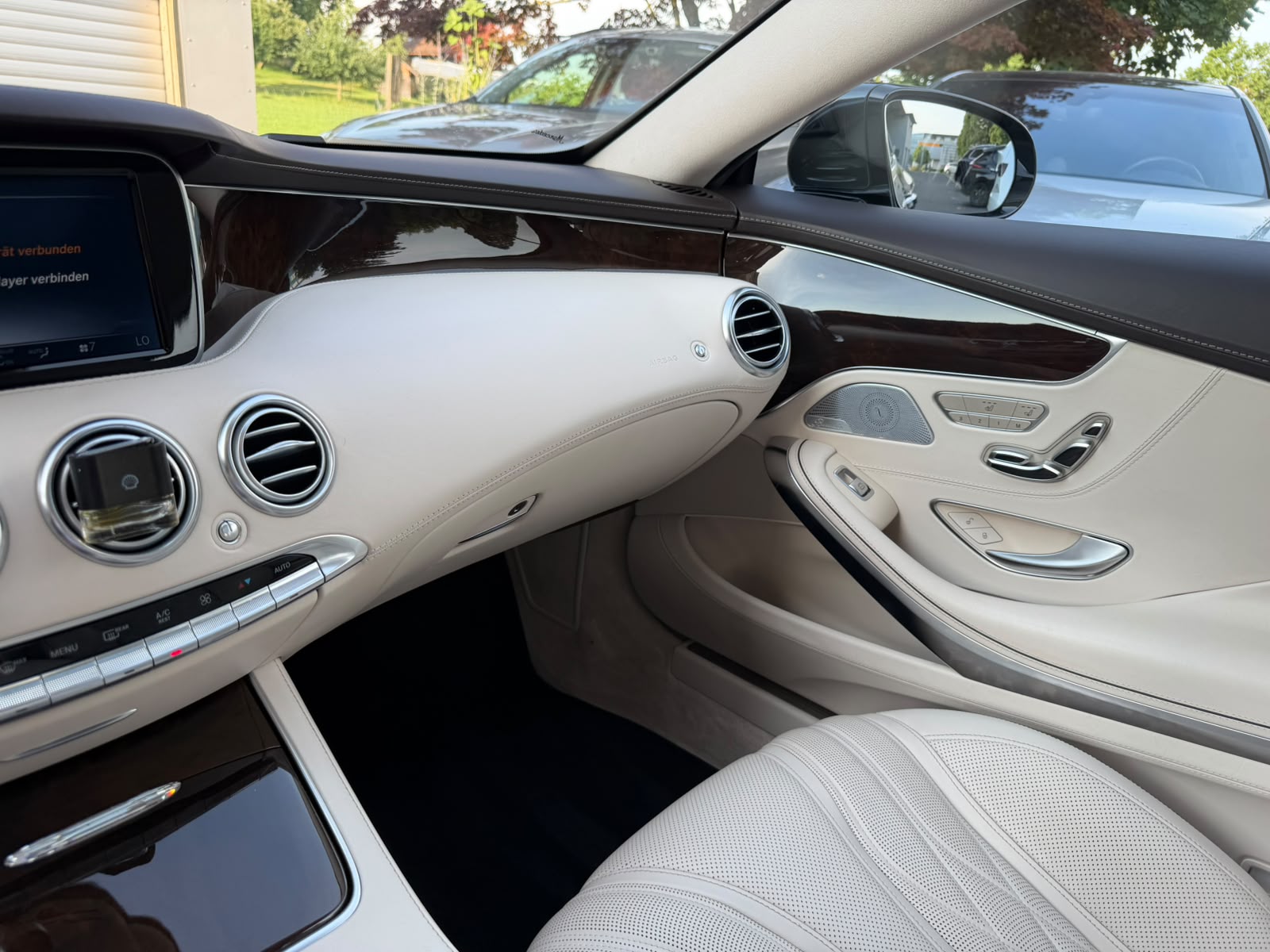 MERCEDES-BENZ S 63 V8 AMG 4matic Coupé-image-9