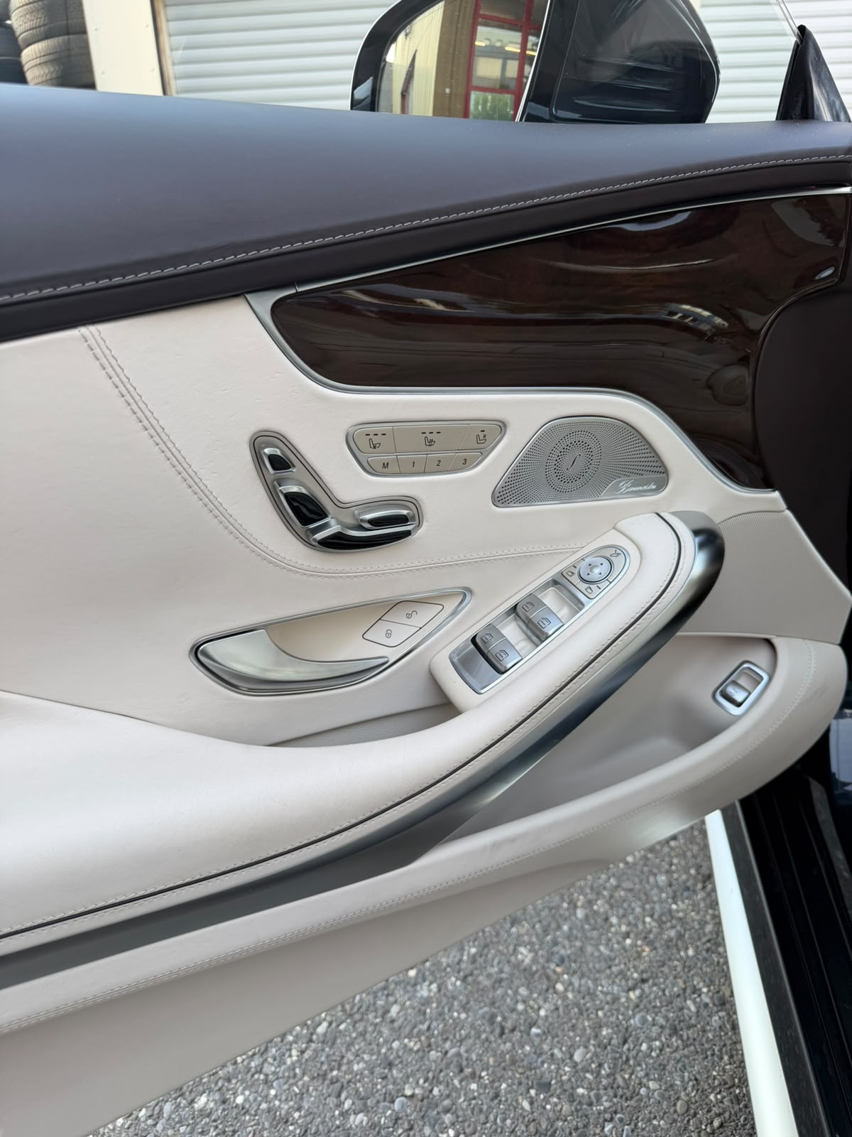 MERCEDES-BENZ S 63 V8 AMG 4matic Coupé-image-15