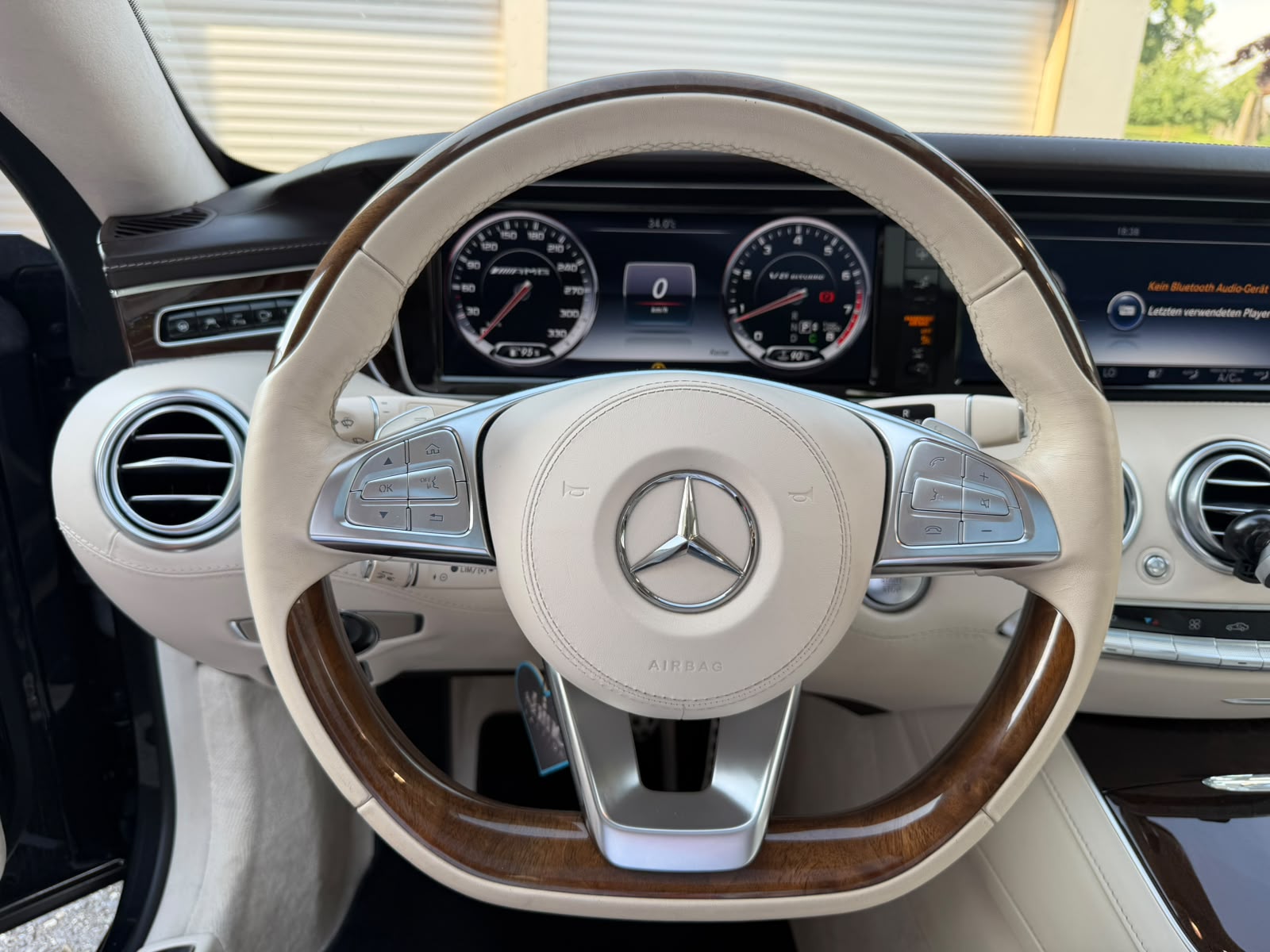 MERCEDES-BENZ S 63 V8 AMG 4matic Coupé-image-7