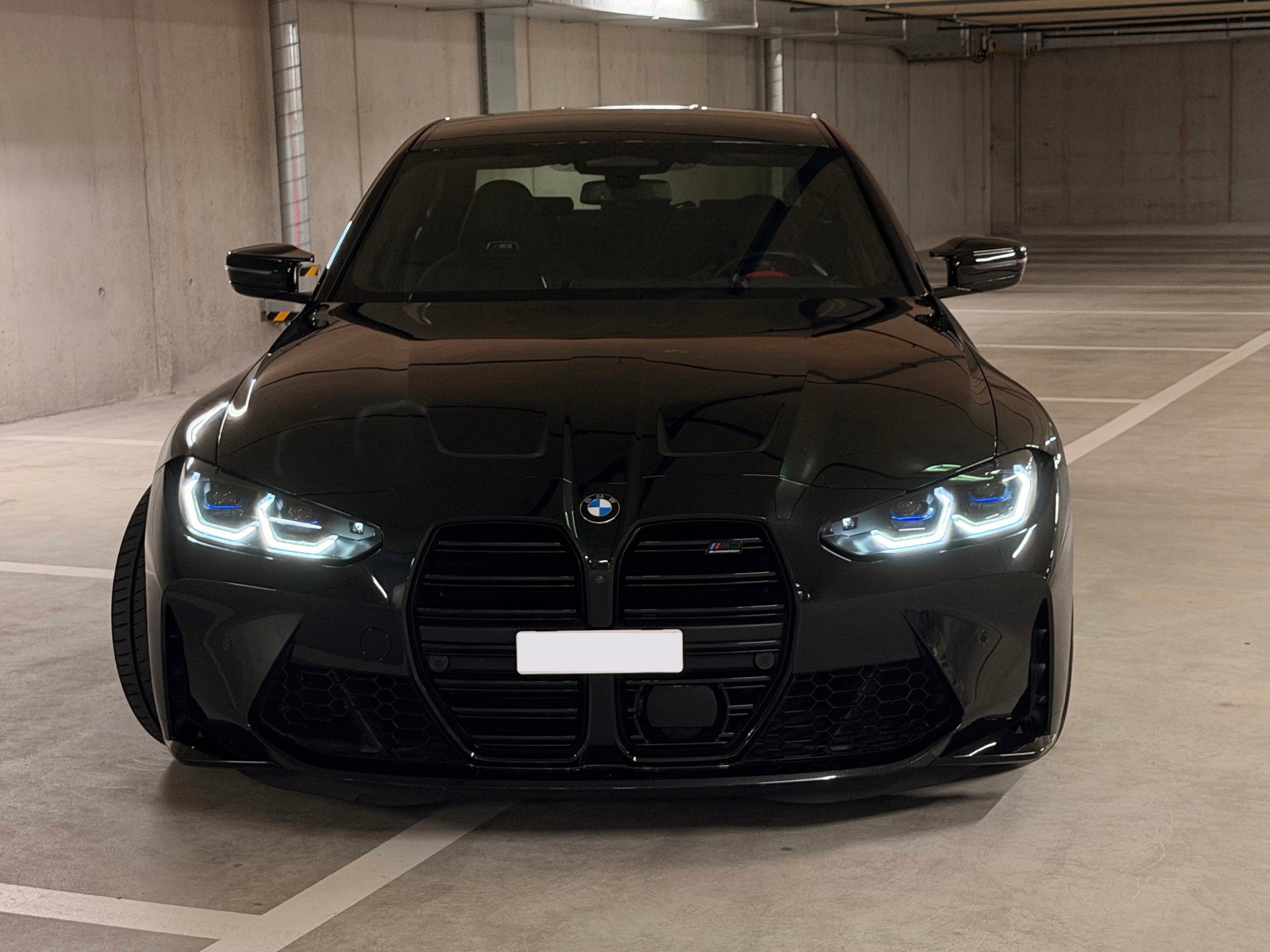 BMW M3 Competition xDrive-image-1