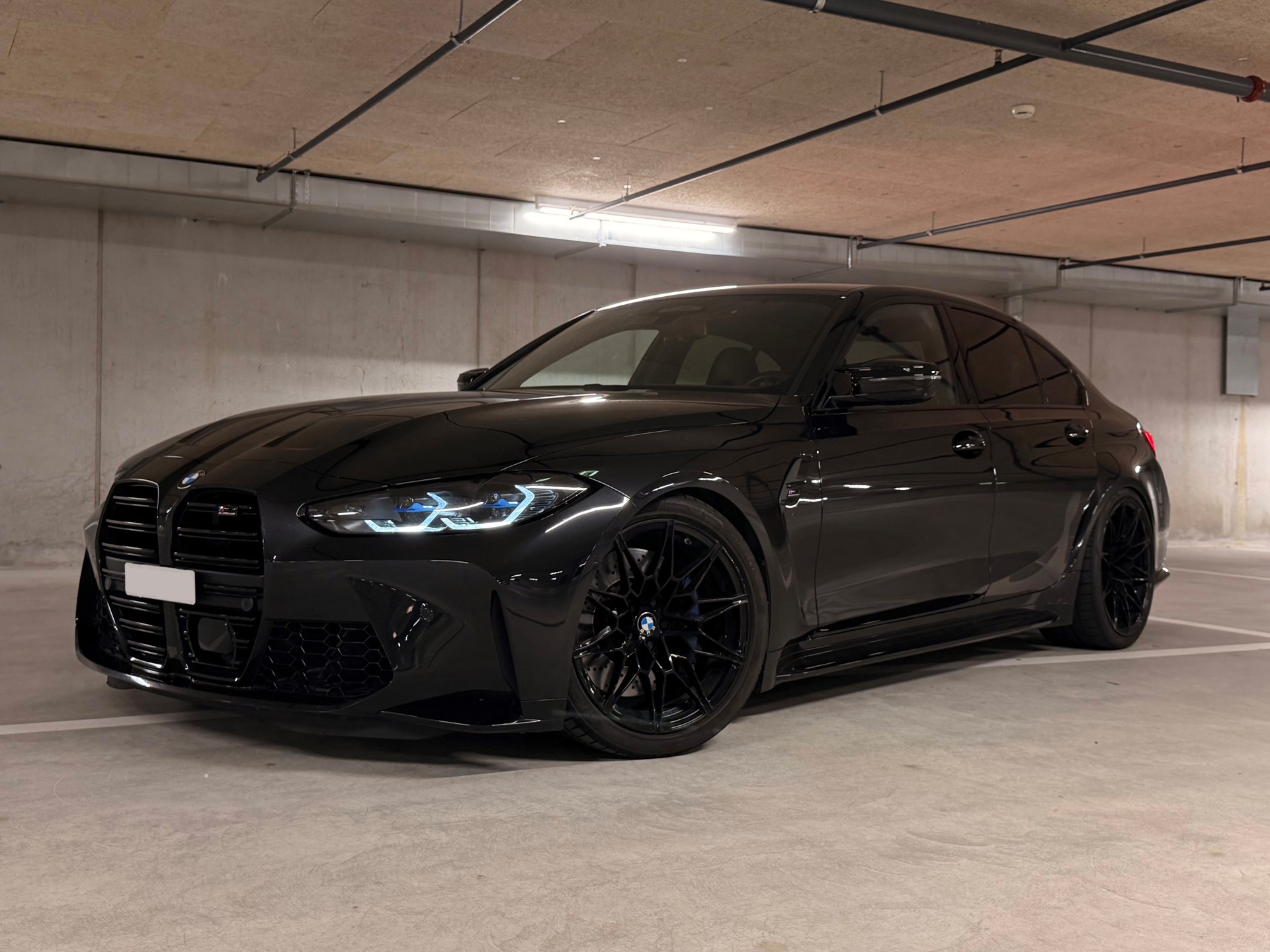 BMW M3 Competition xDrive-image-0