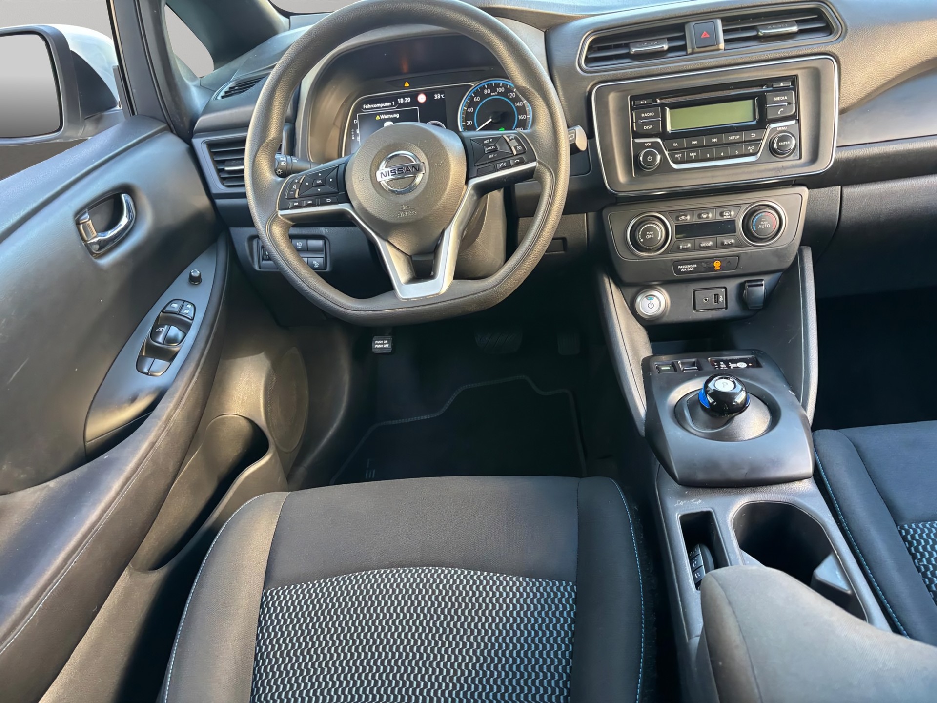 NISSAN Leaf Visia (incl. batt)-image-5