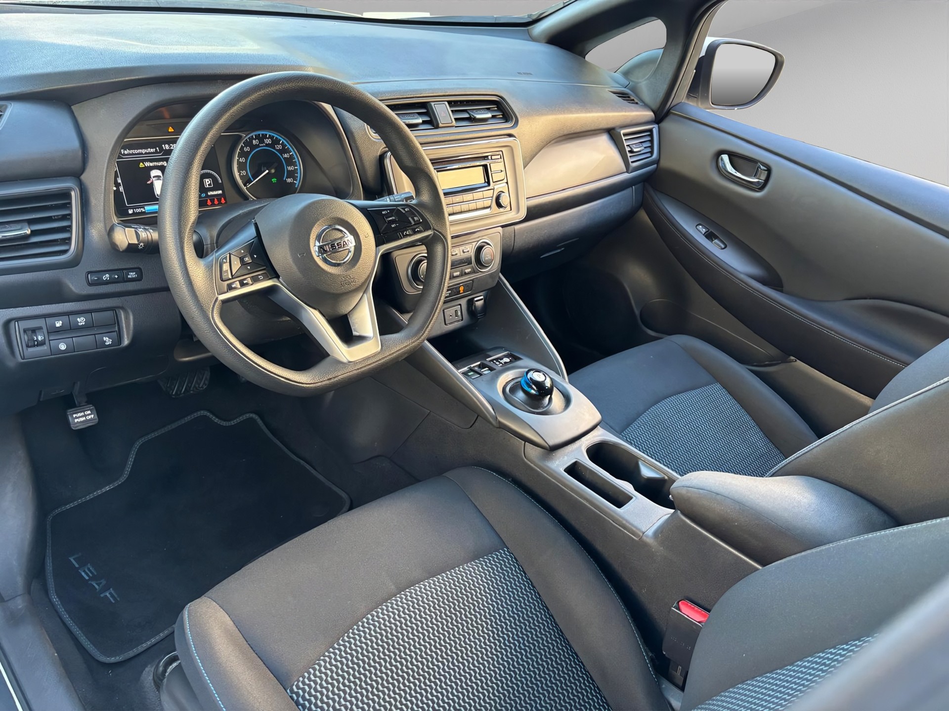 NISSAN Leaf Visia (incl. batt)-image-6