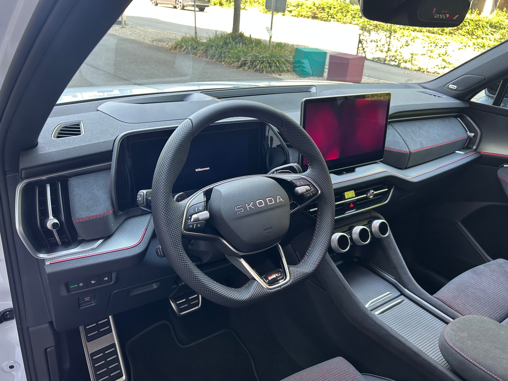 SKODA Kodiaq 2.0 TSI RS 4x4-image-6