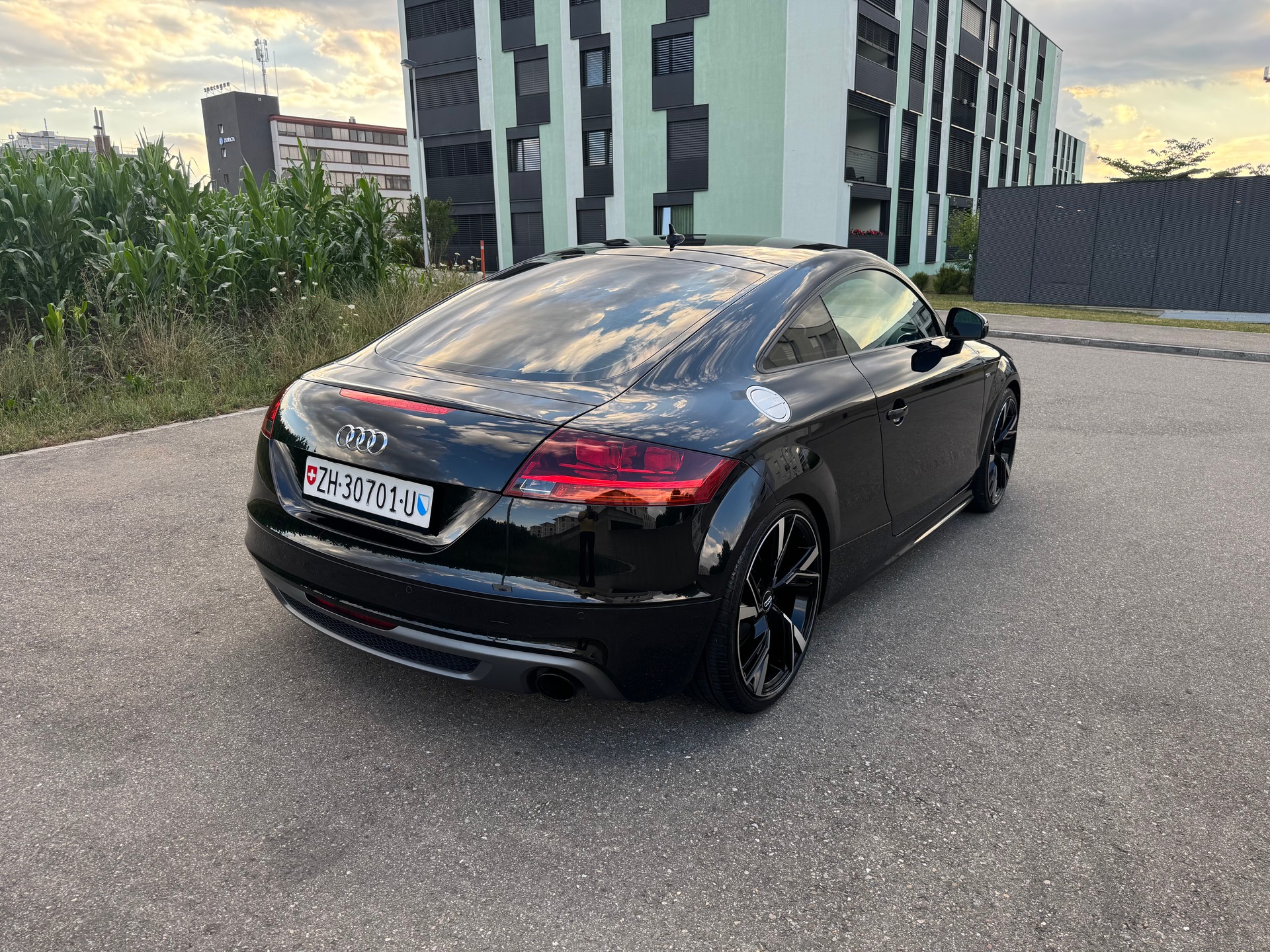 AUDI TT Coupé 2.0 TFSI quattro S-tronic-image-4