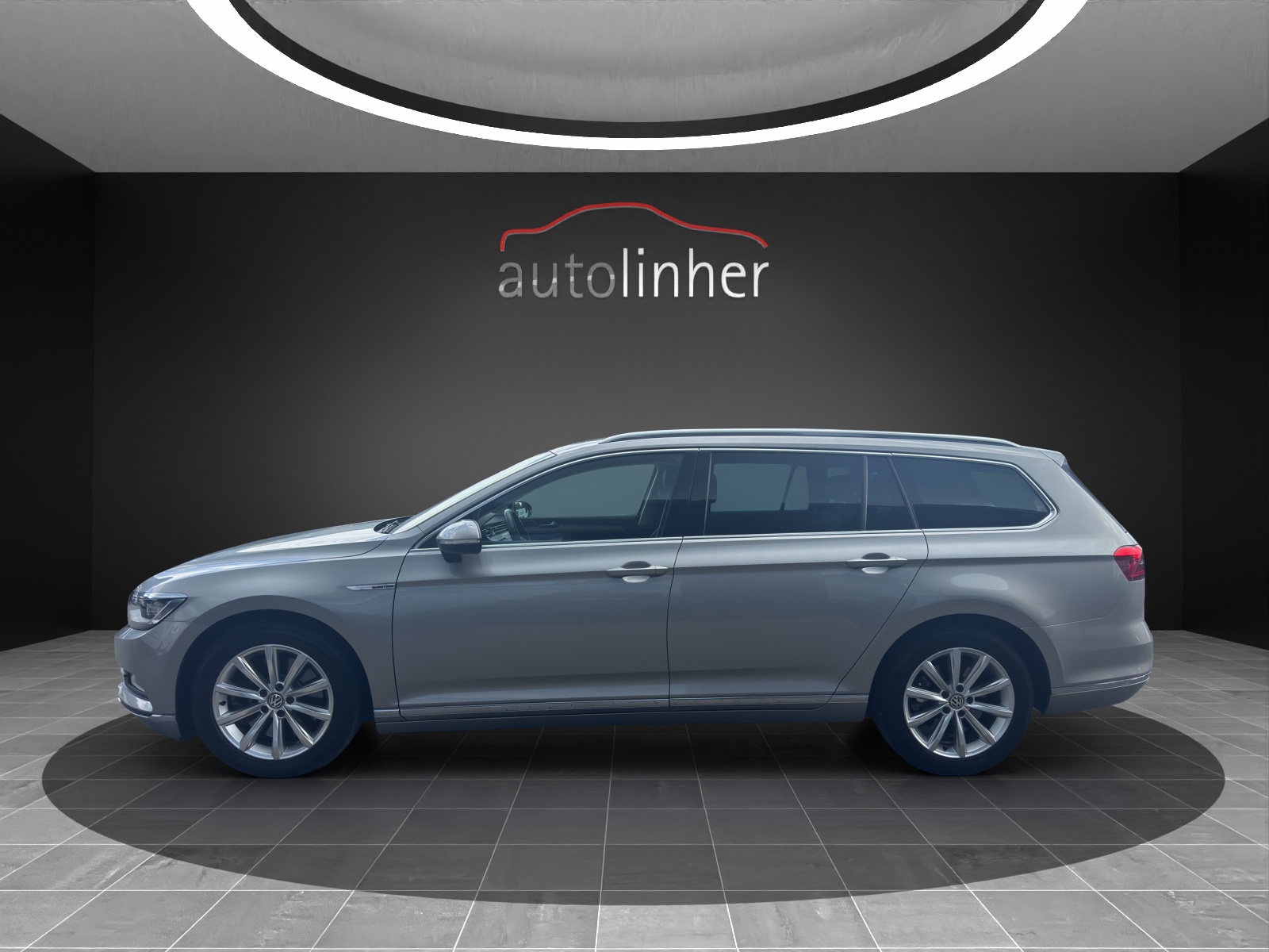 VW Passat Variant 2.0 TDI BMT High. DSG 4Motion-image-1