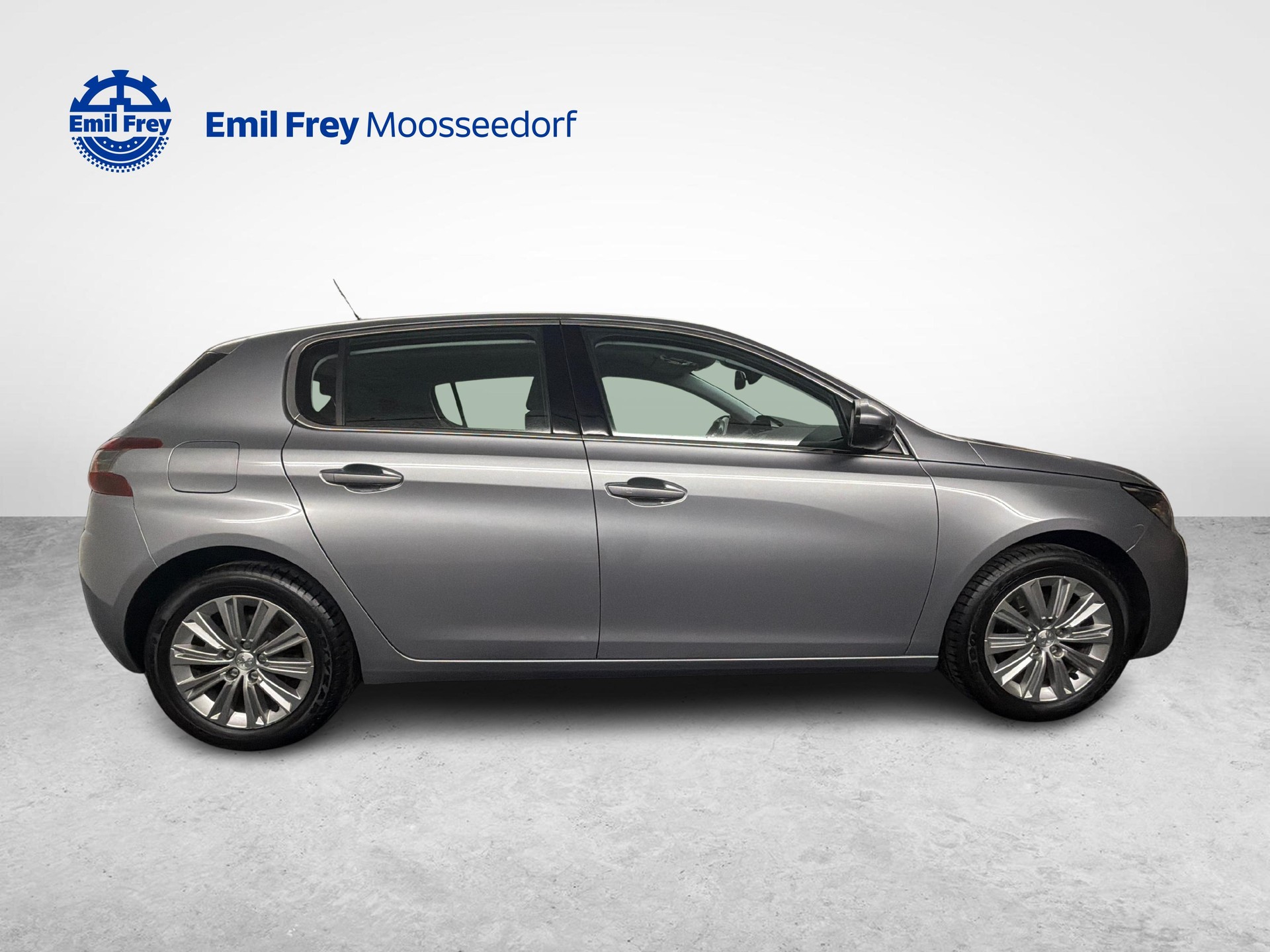 PEUGEOT 308 1.2 PureTech 130 Allure S/S-image-5