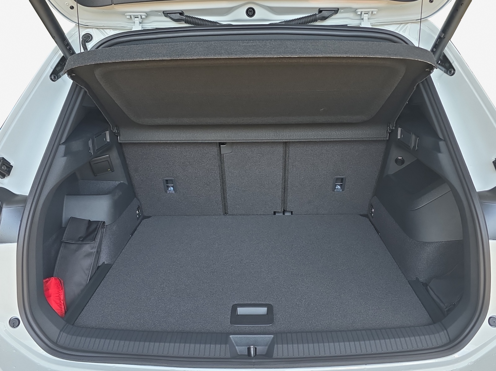 VW Tiguan 2.0 TSI DSG R-Line 4Motion-image-12