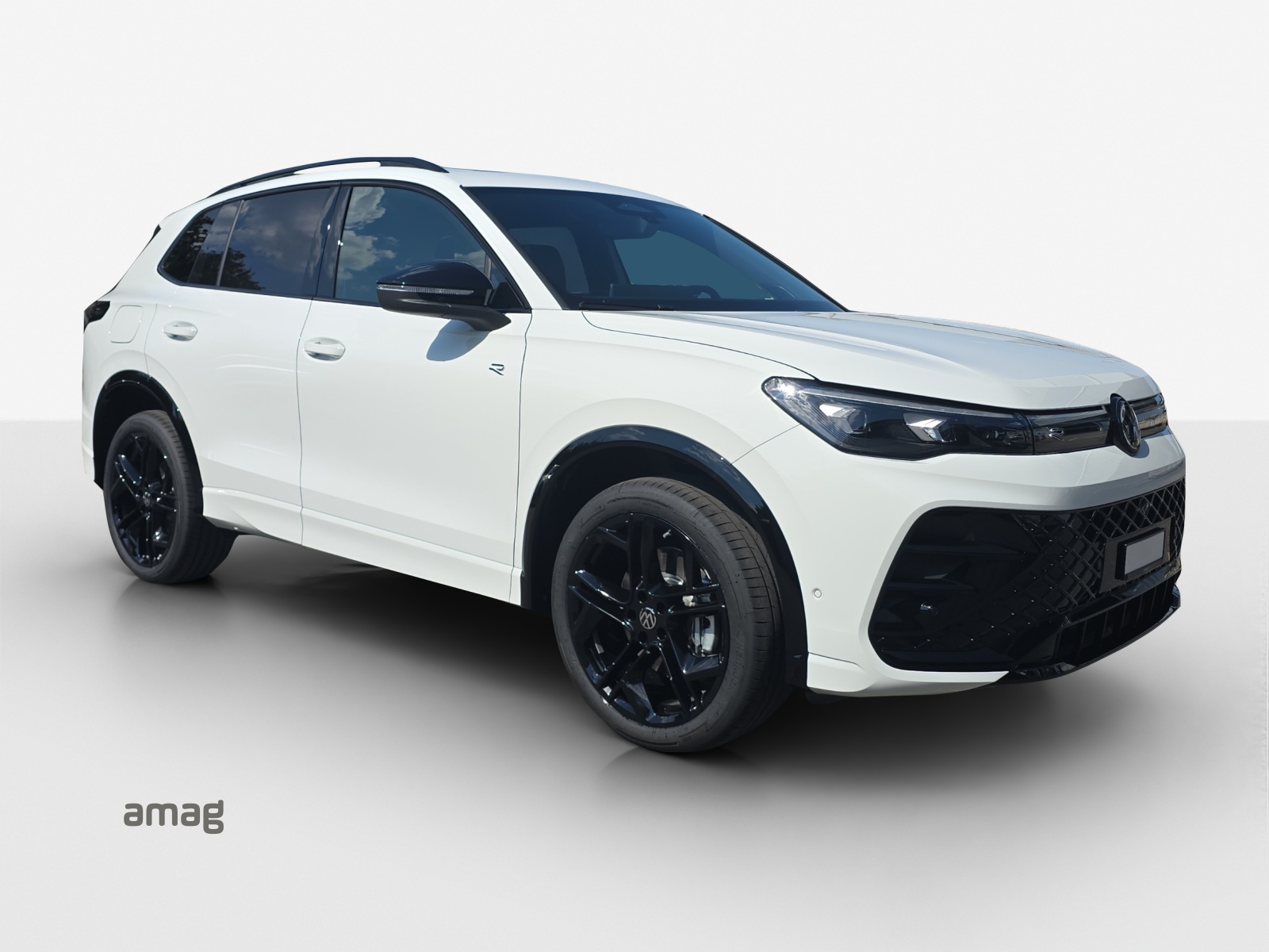 VW Tiguan 2.0 TSI DSG R-Line 4Motion-image-5