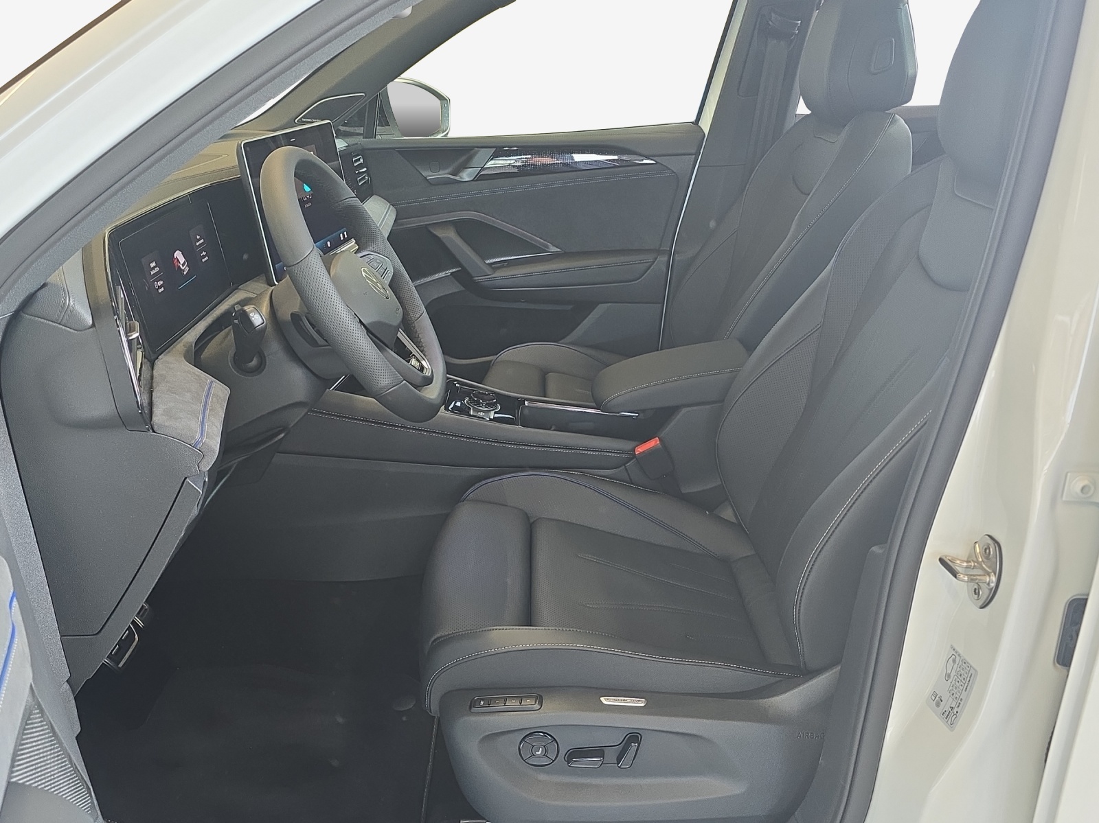 VW Tiguan 2.0 TSI DSG R-Line 4Motion-image-7