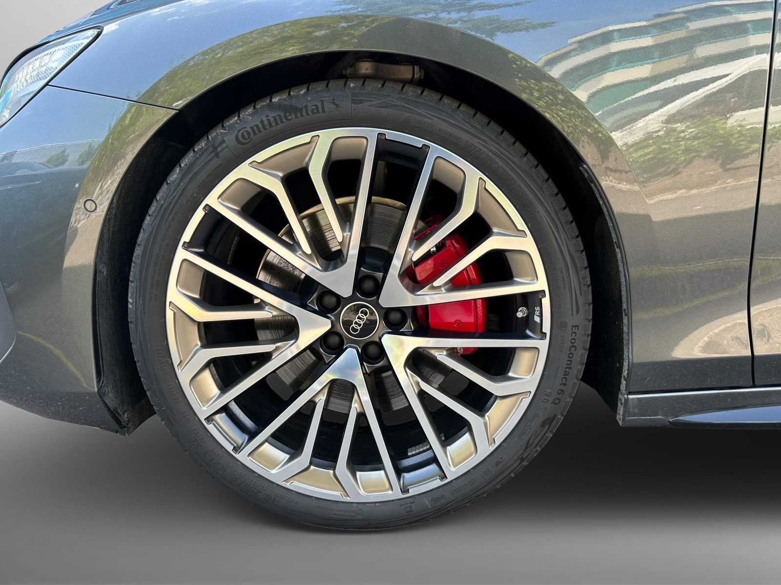 AUDI A6 Avant TFSI quattro 270 kW S tronic-image-3