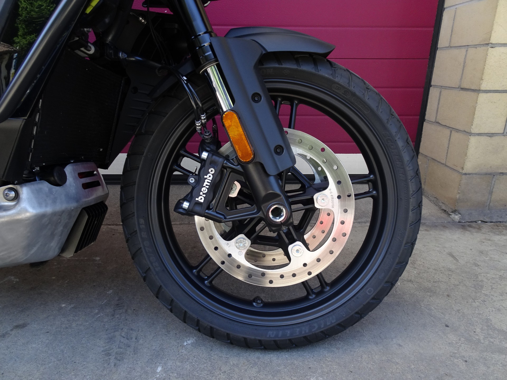 HARLEY-DAVIDSON RA Pan America 1250 Special-showroom-element-1