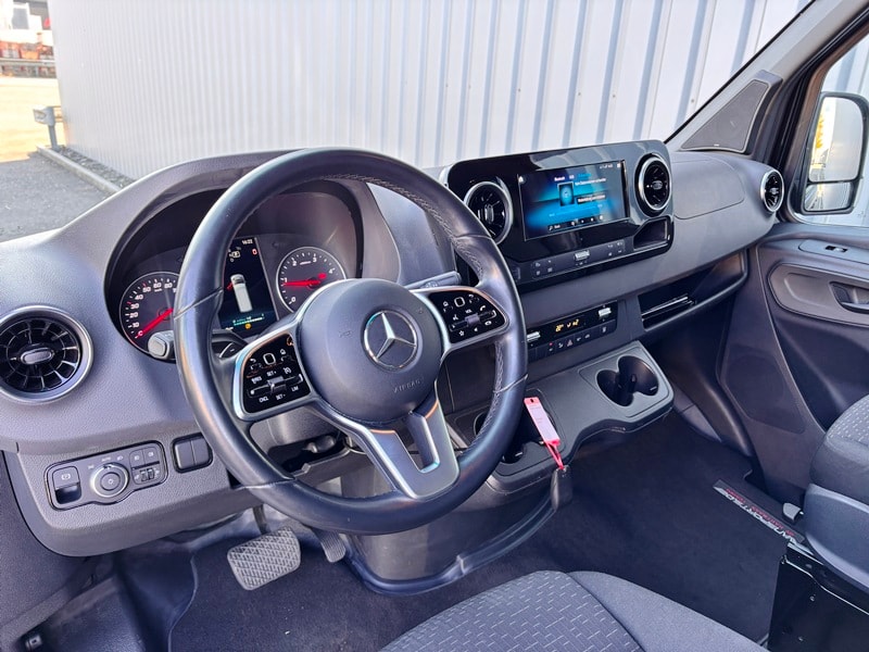 MERCEDES-BENZ Sprinter 317 CDI Standard 9G-TRONIC-image-3