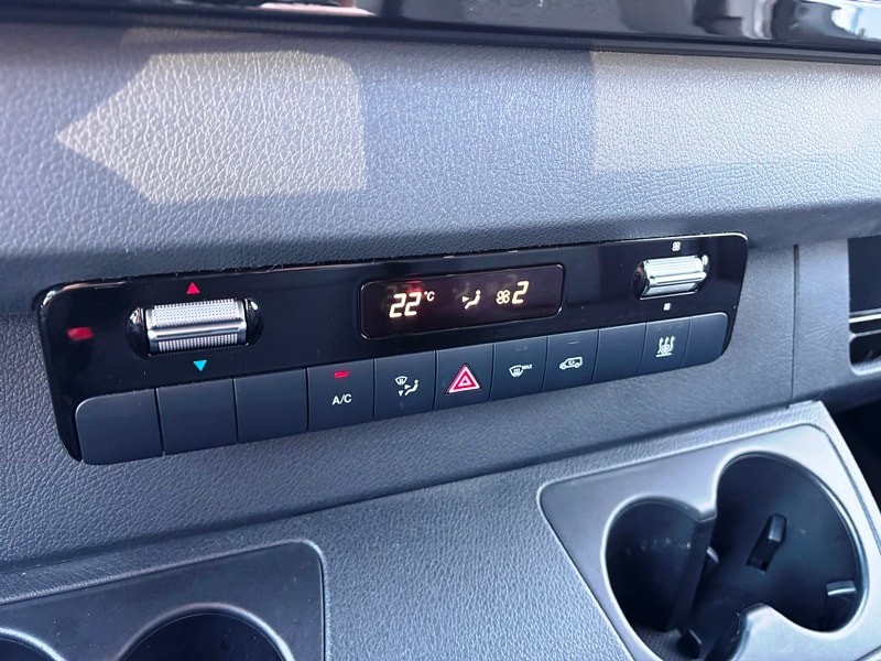 MERCEDES-BENZ Sprinter 317 CDI Standard 9G-TRONIC-image-7