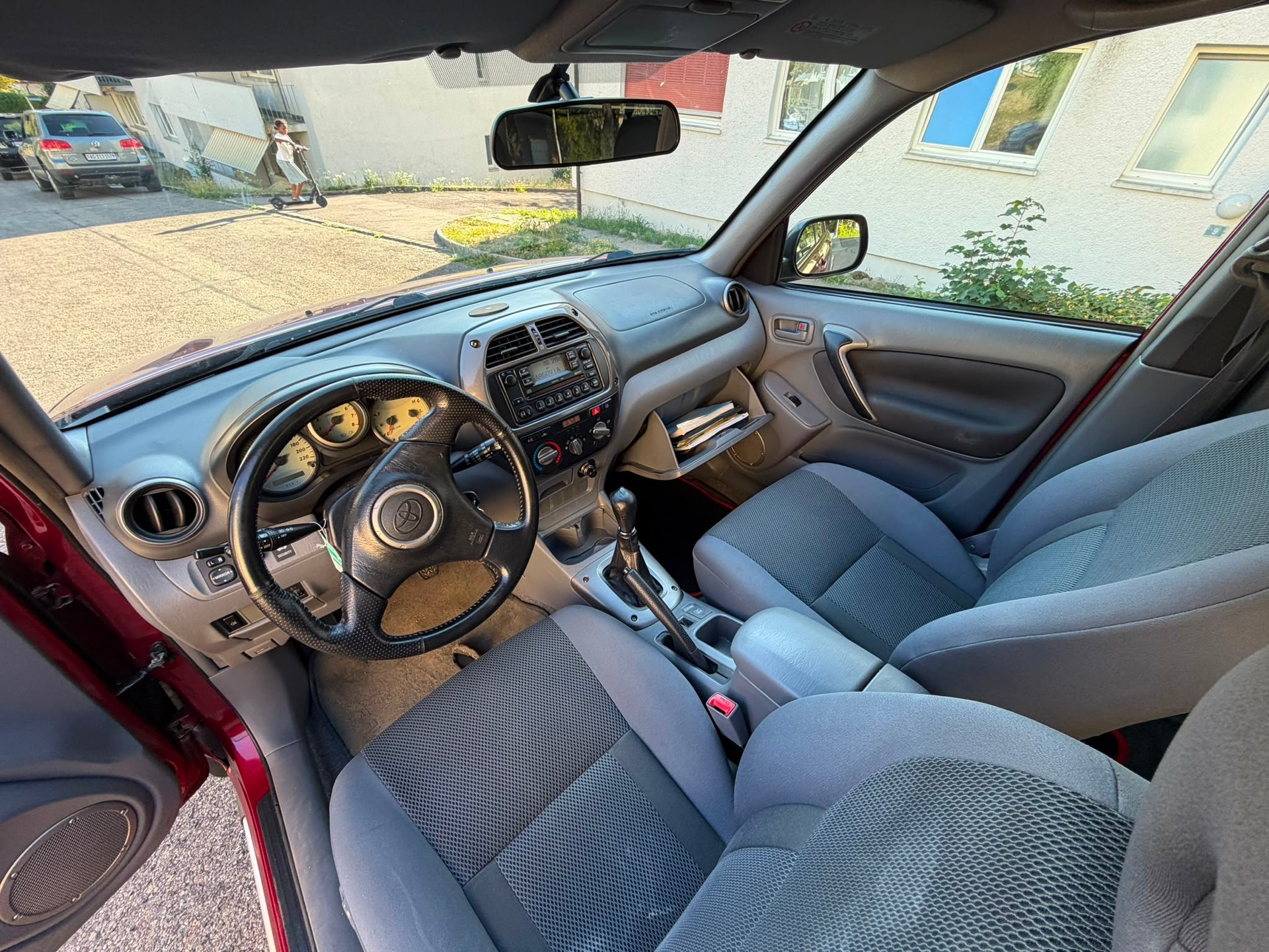 TOYOTA RAV-4 2.0 16V Linea Sol-image-12