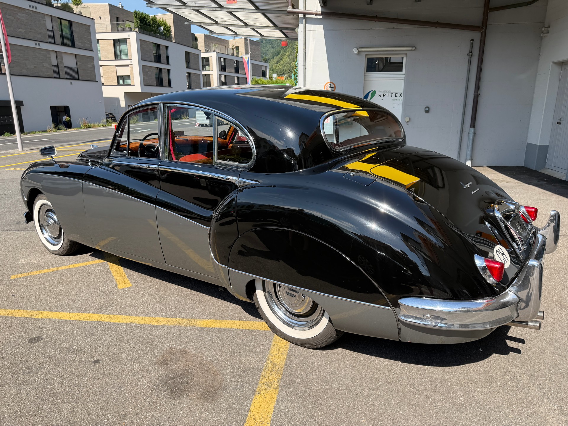 JAGUAR MK 8-image-4