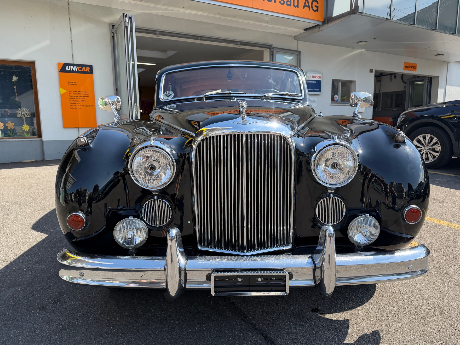 JAGUAR MK 8-image-12