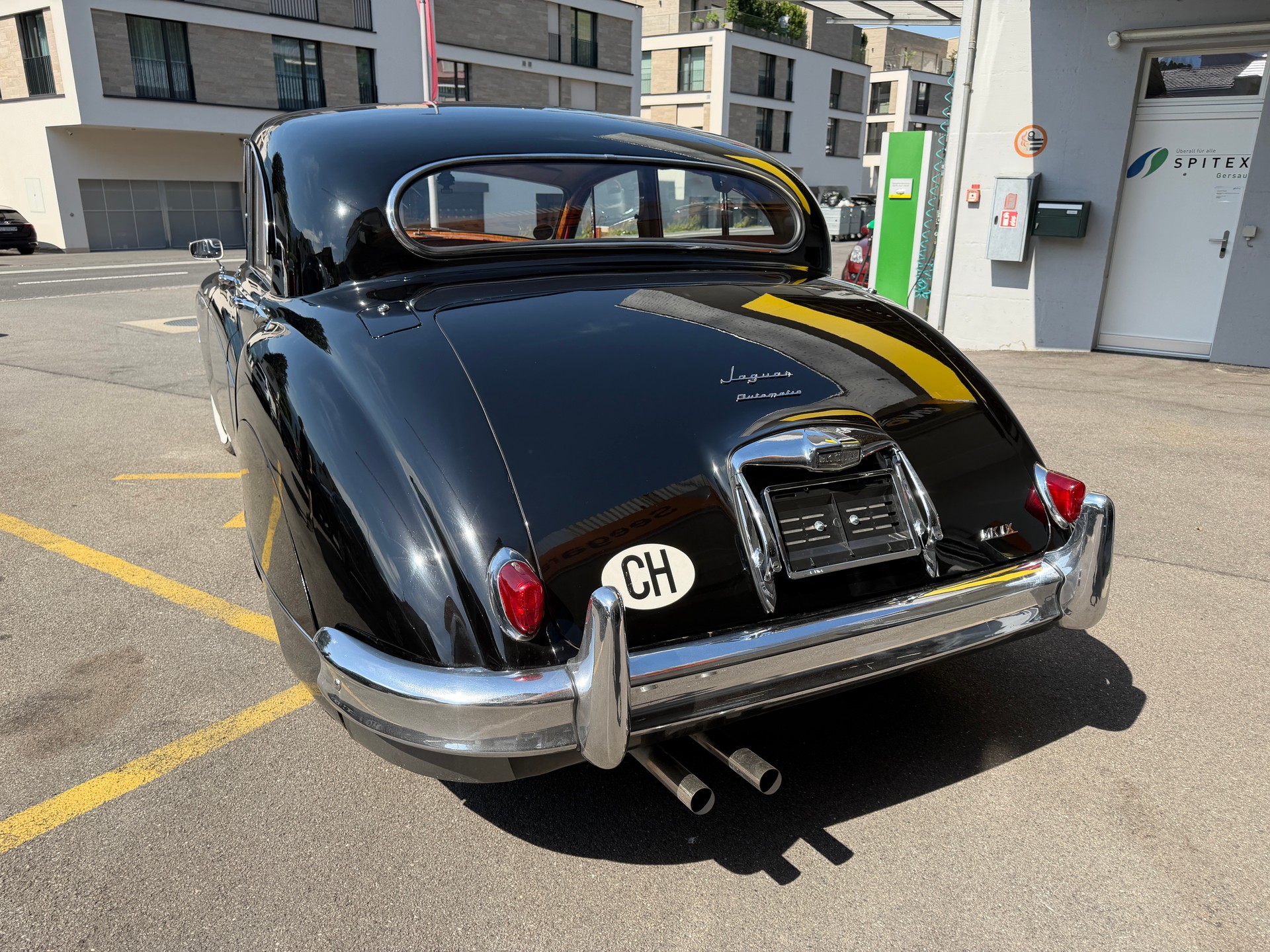 JAGUAR MK 8-image-5