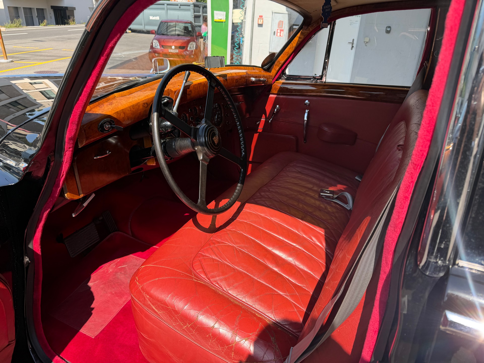 JAGUAR MK 8-image-13