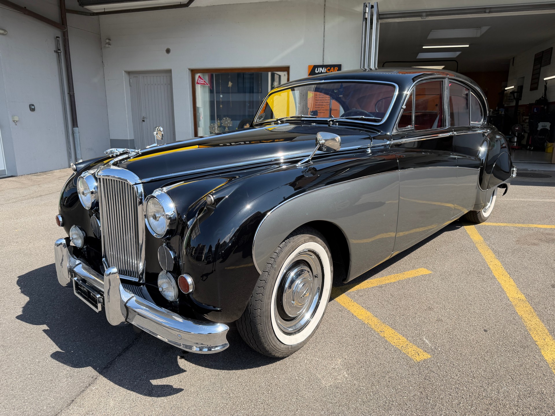 JAGUAR MK 8-image-2