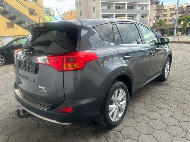 TOYOTA RAV-4 2.0 16V Style-showroom-element-3