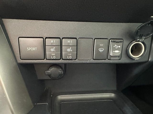 TOYOTA RAV-4 2.0 16V Style-image-15