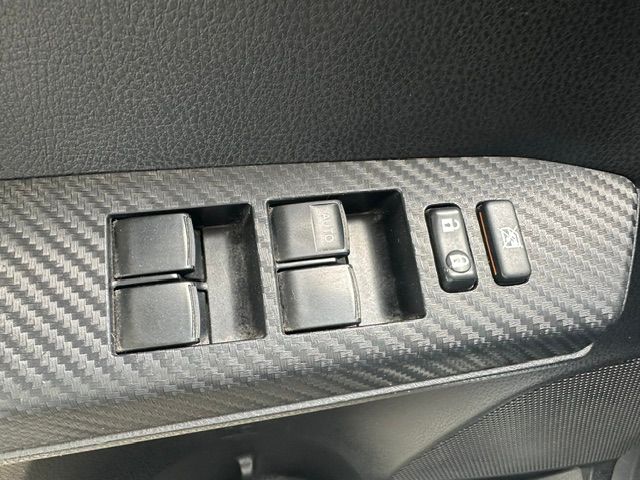 TOYOTA RAV-4 2.0 16V Style-image-16