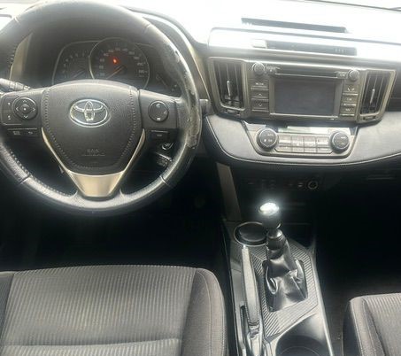 TOYOTA RAV-4 2.0 16V Style-image-5