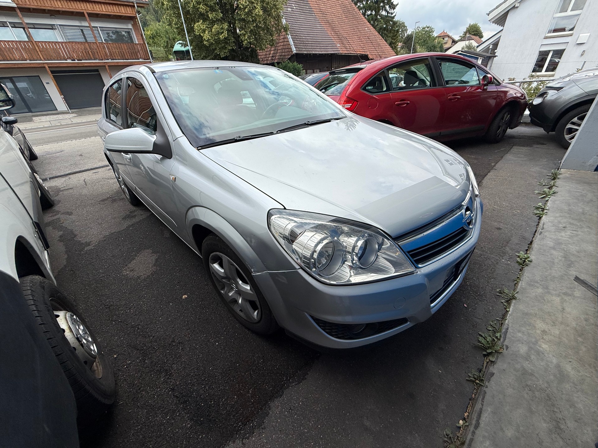 OPEL Astra 1.8i 16V Cosmo-image-1