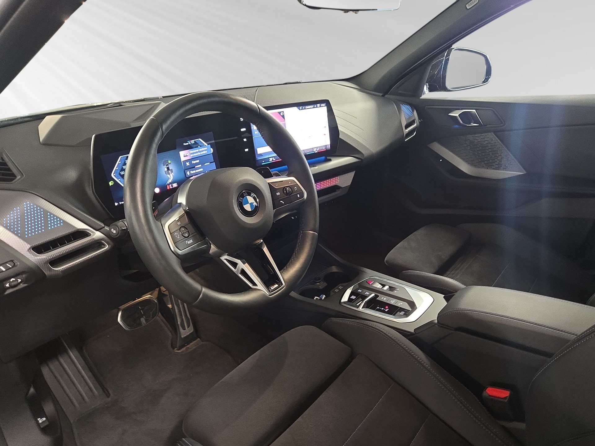 BMW 123 xDrive M Sport Steptronic-image-3