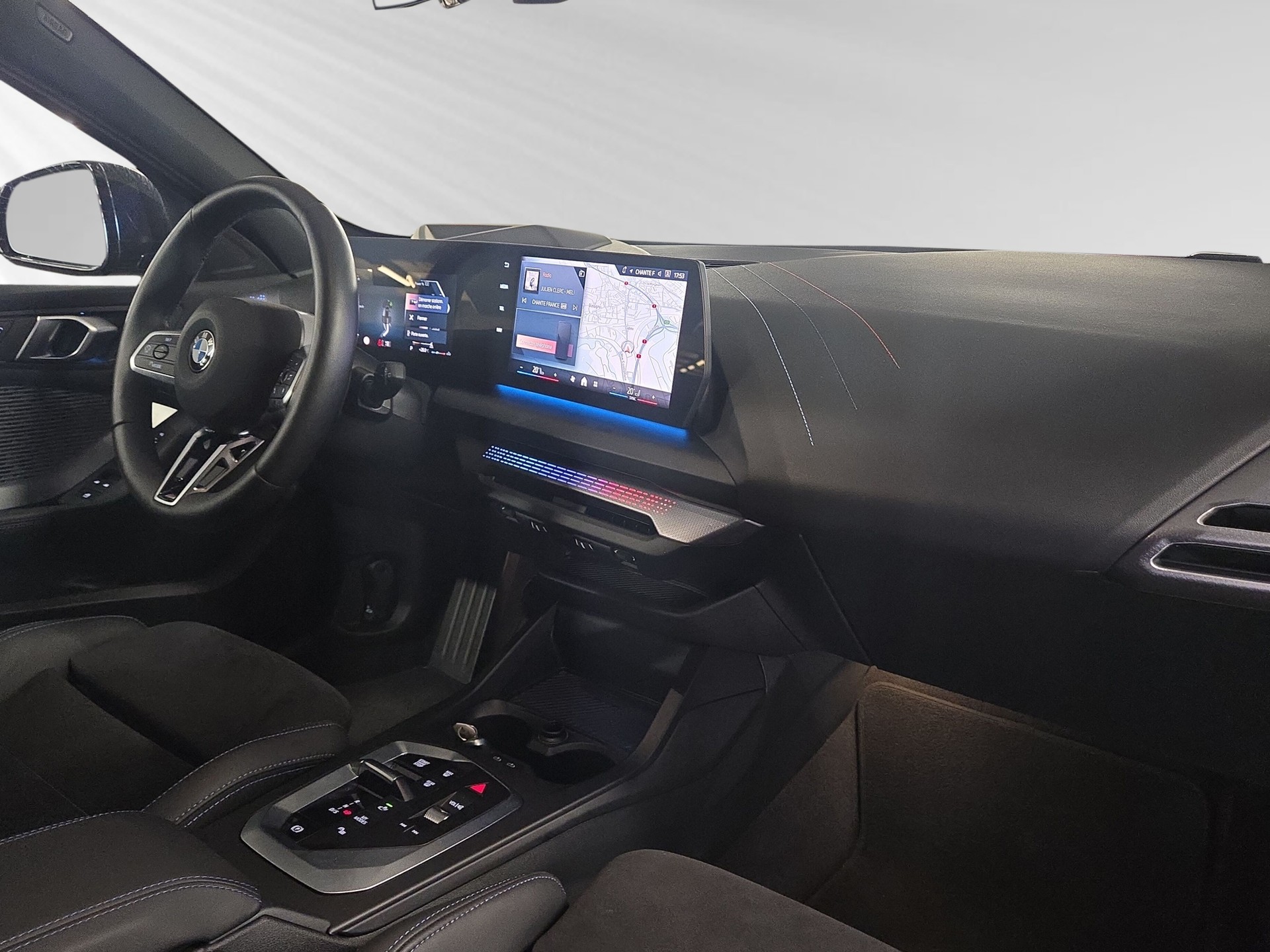 BMW 123 xDrive M Sport Steptronic-image-4