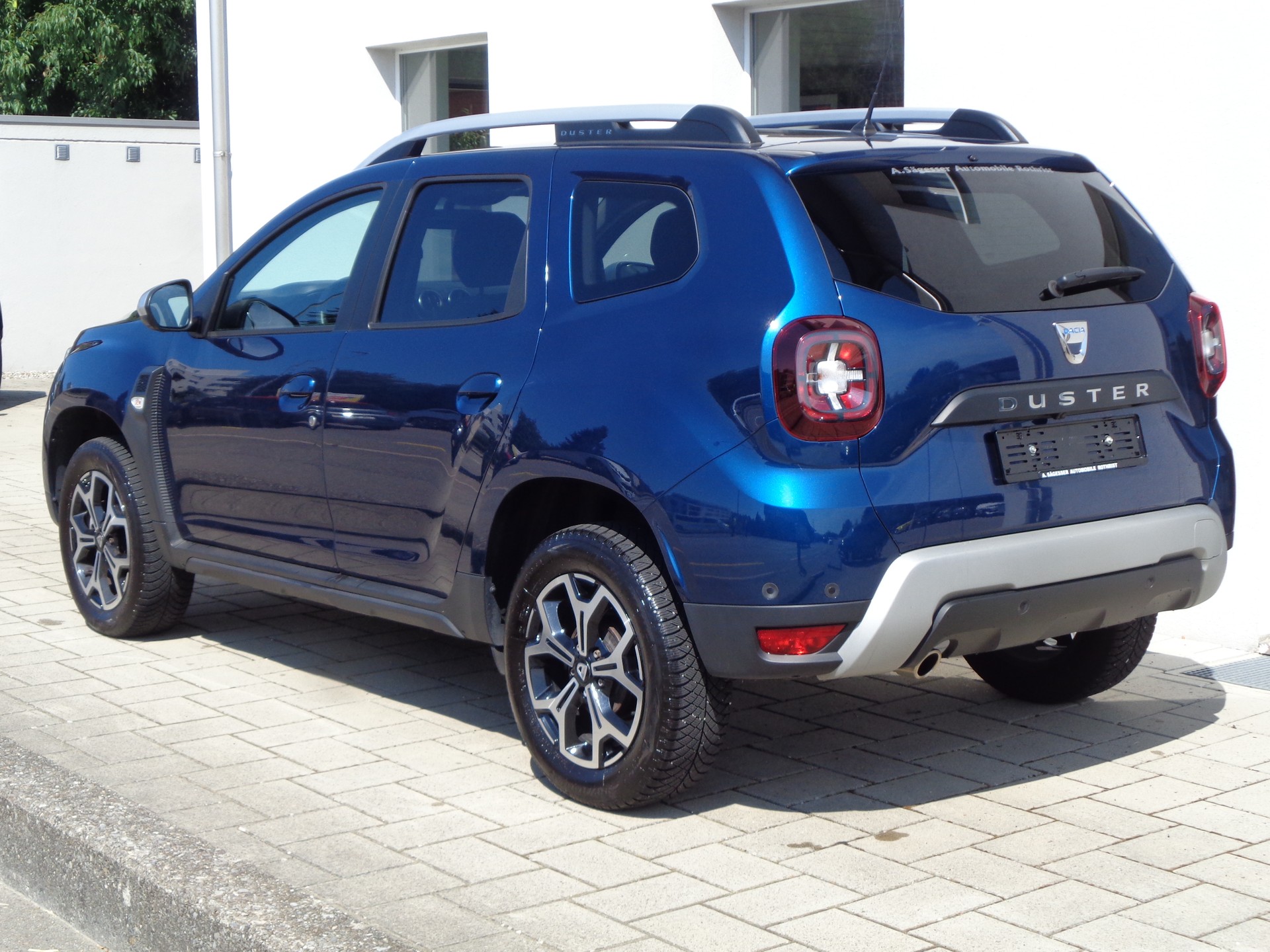 DACIA Duster TCe 130 Prestige 4x2-image-4