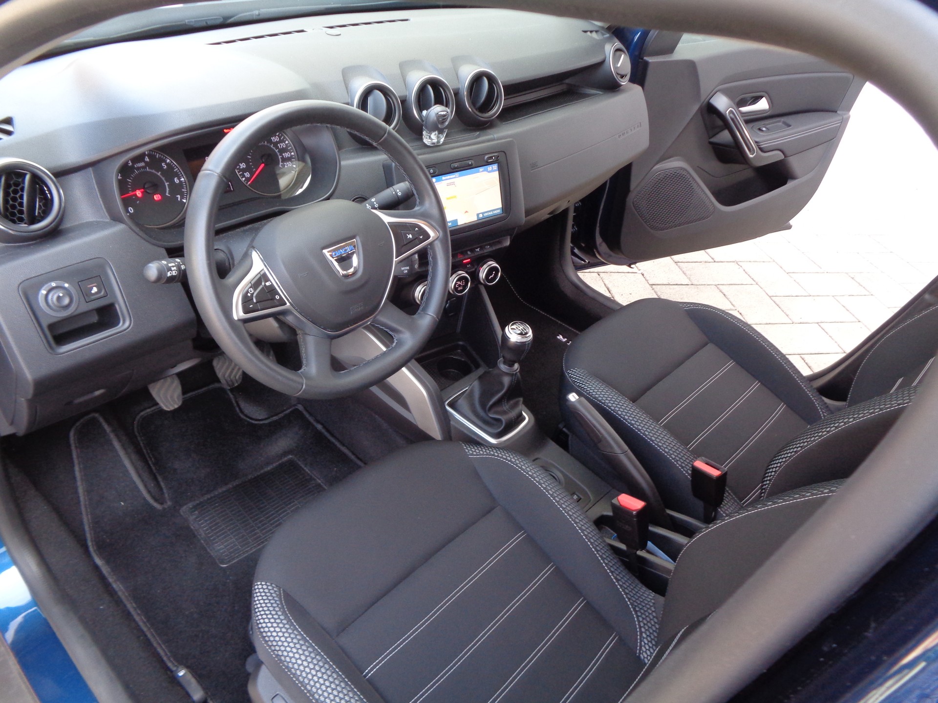 DACIA Duster TCe 130 Prestige 4x2-image-6