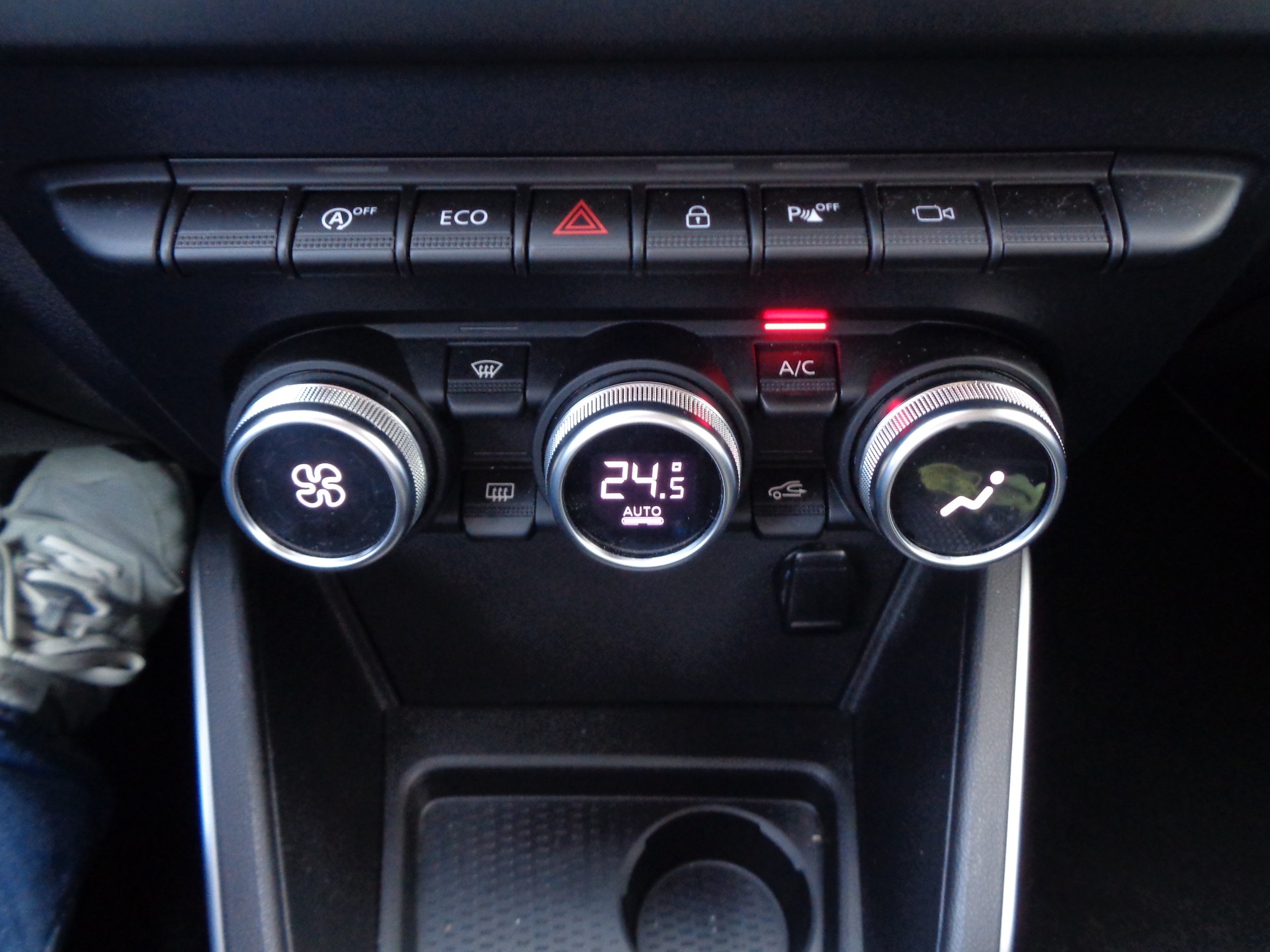 DACIA Duster TCe 130 Prestige 4x2-image-17
