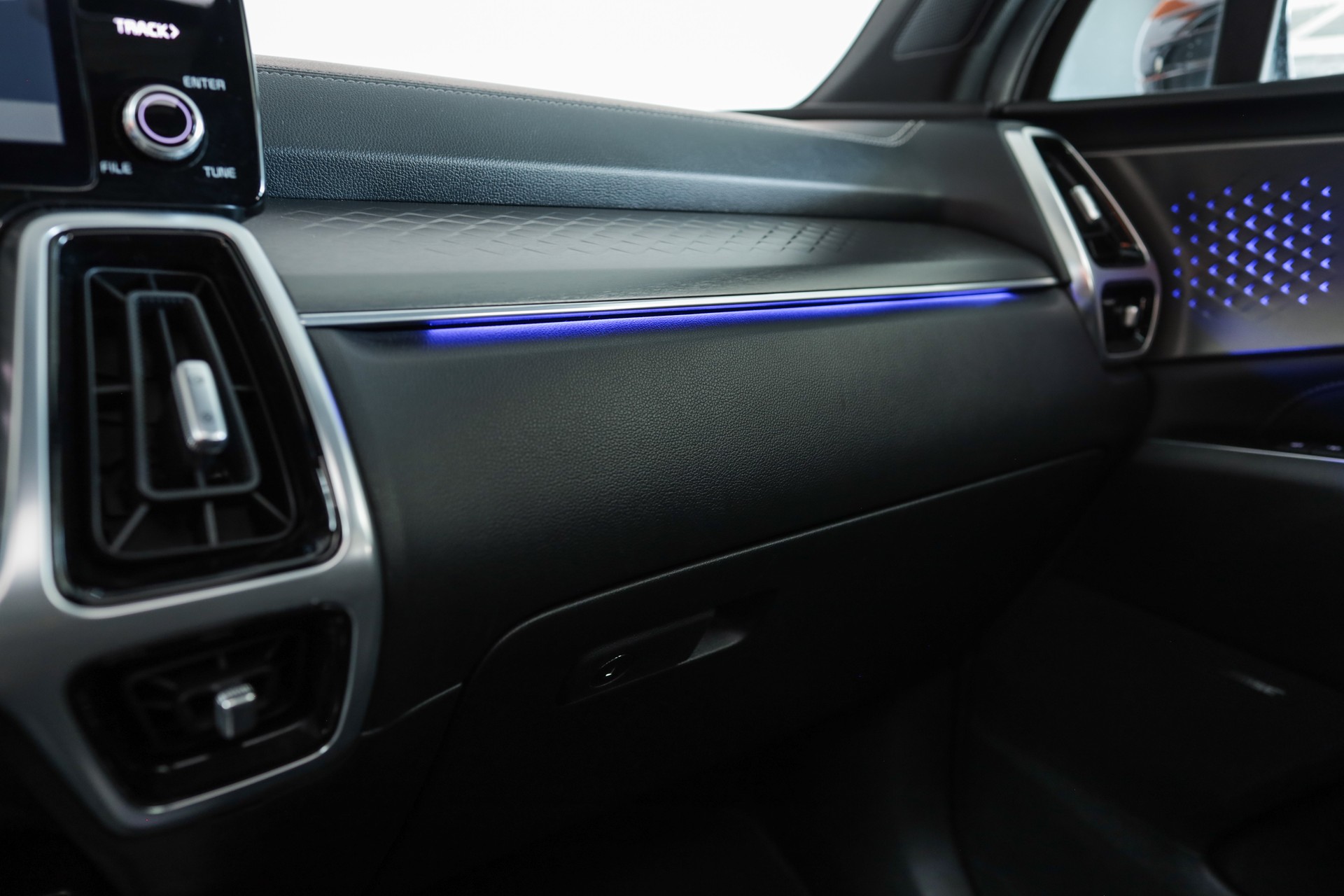 KIA Sorento 1.6 T-GDi PHEV Style-image-15