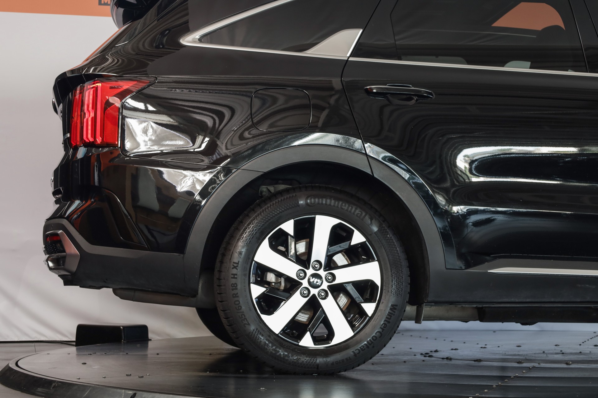 KIA Sorento 1.6 T-GDi PHEV Style-image-6