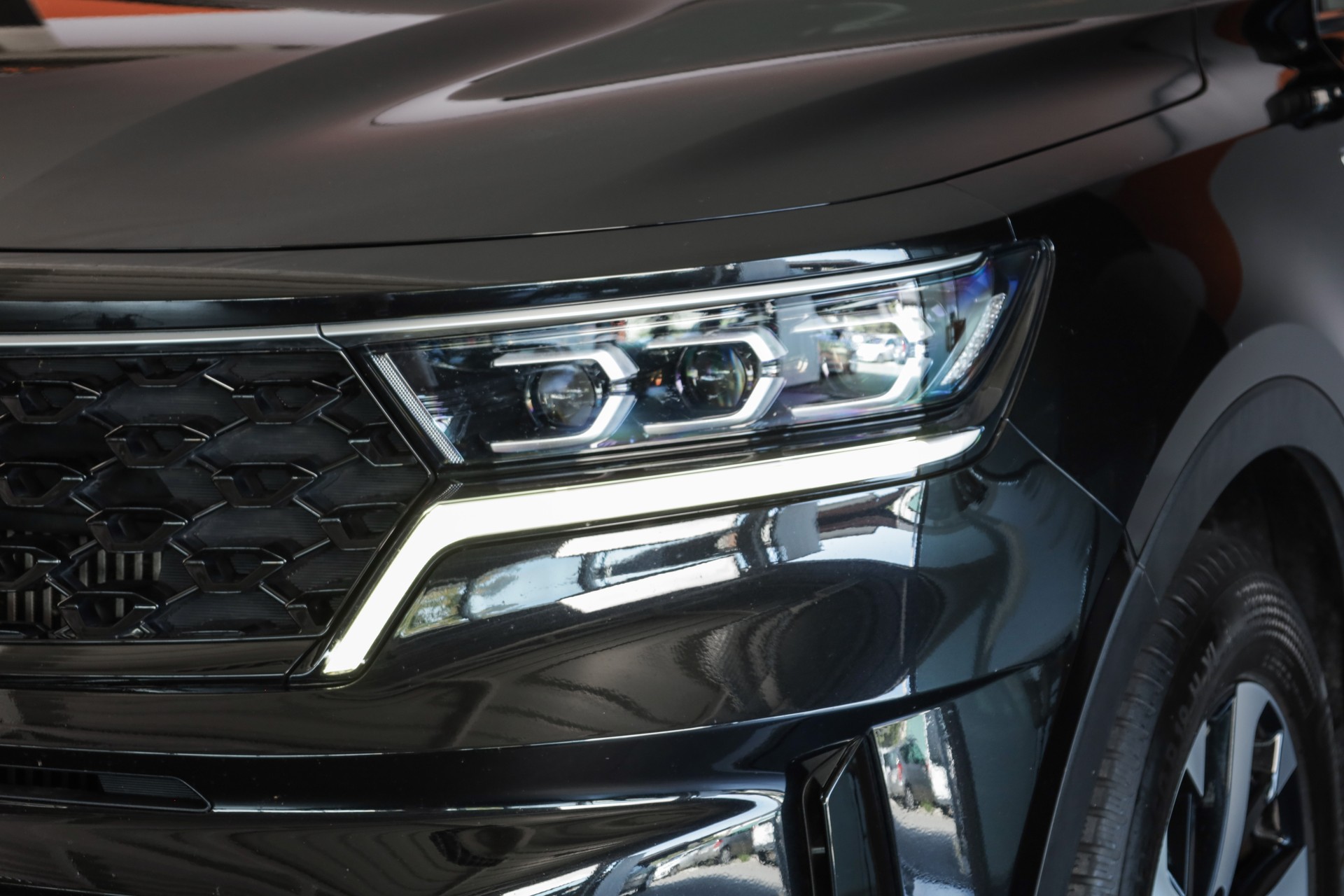 KIA Sorento 1.6 T-GDi PHEV Style-image-5