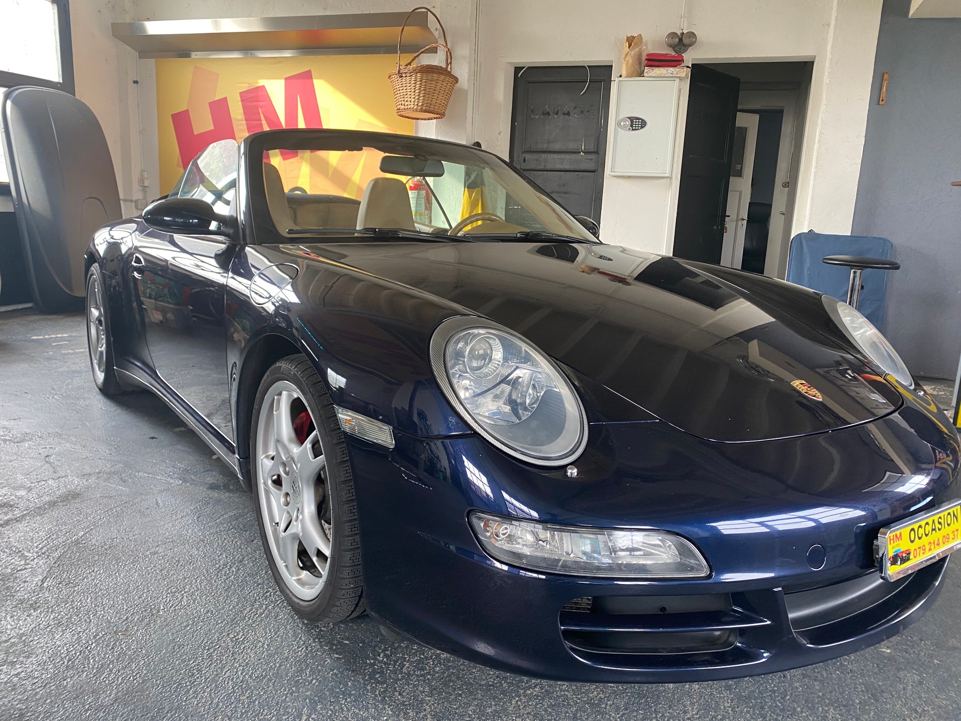 PORSCHE 911 Cabrio Carrera 4S-image-5