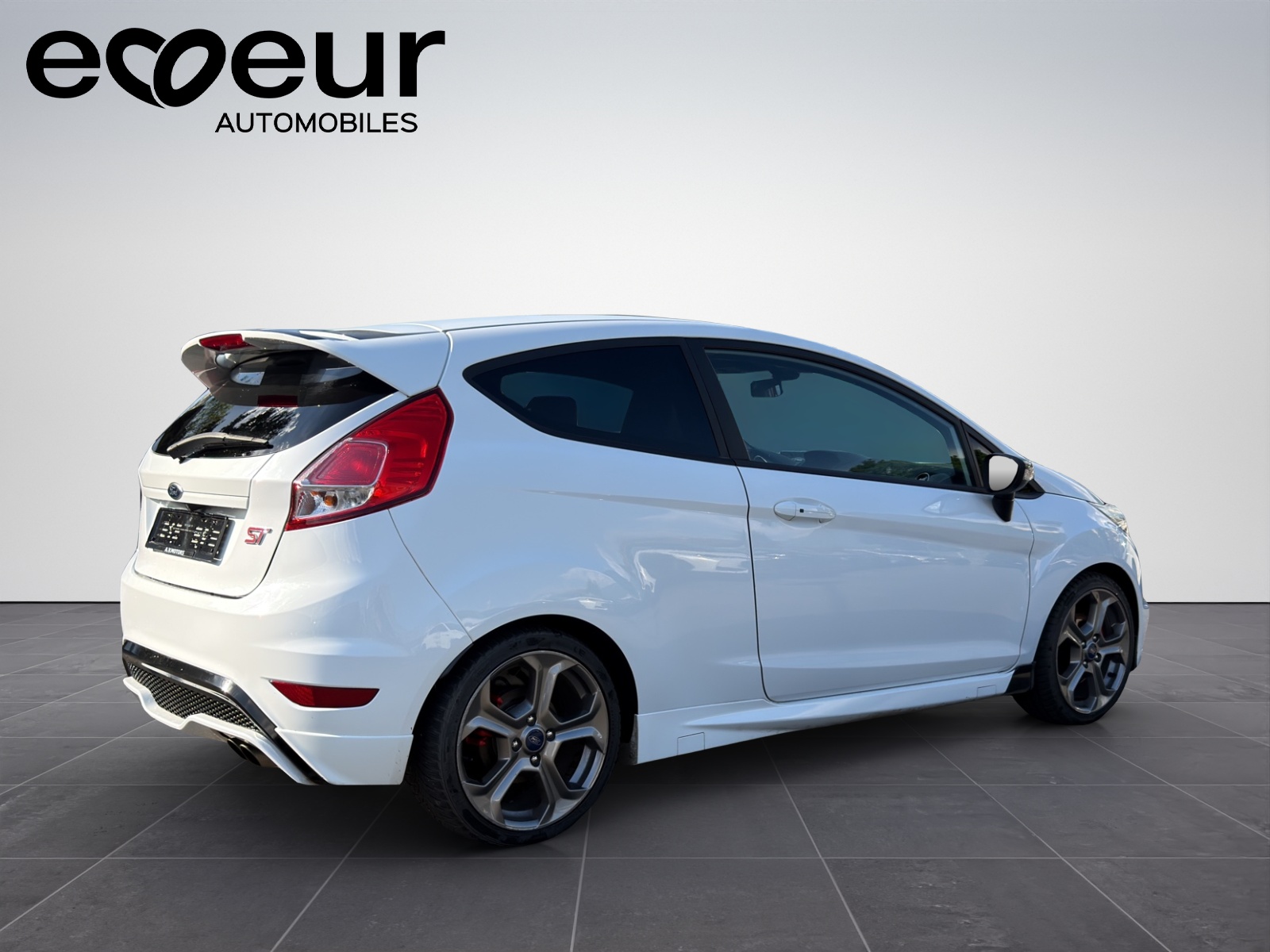 FORD Fiesta 1.6 EcoB ST-2-image-4