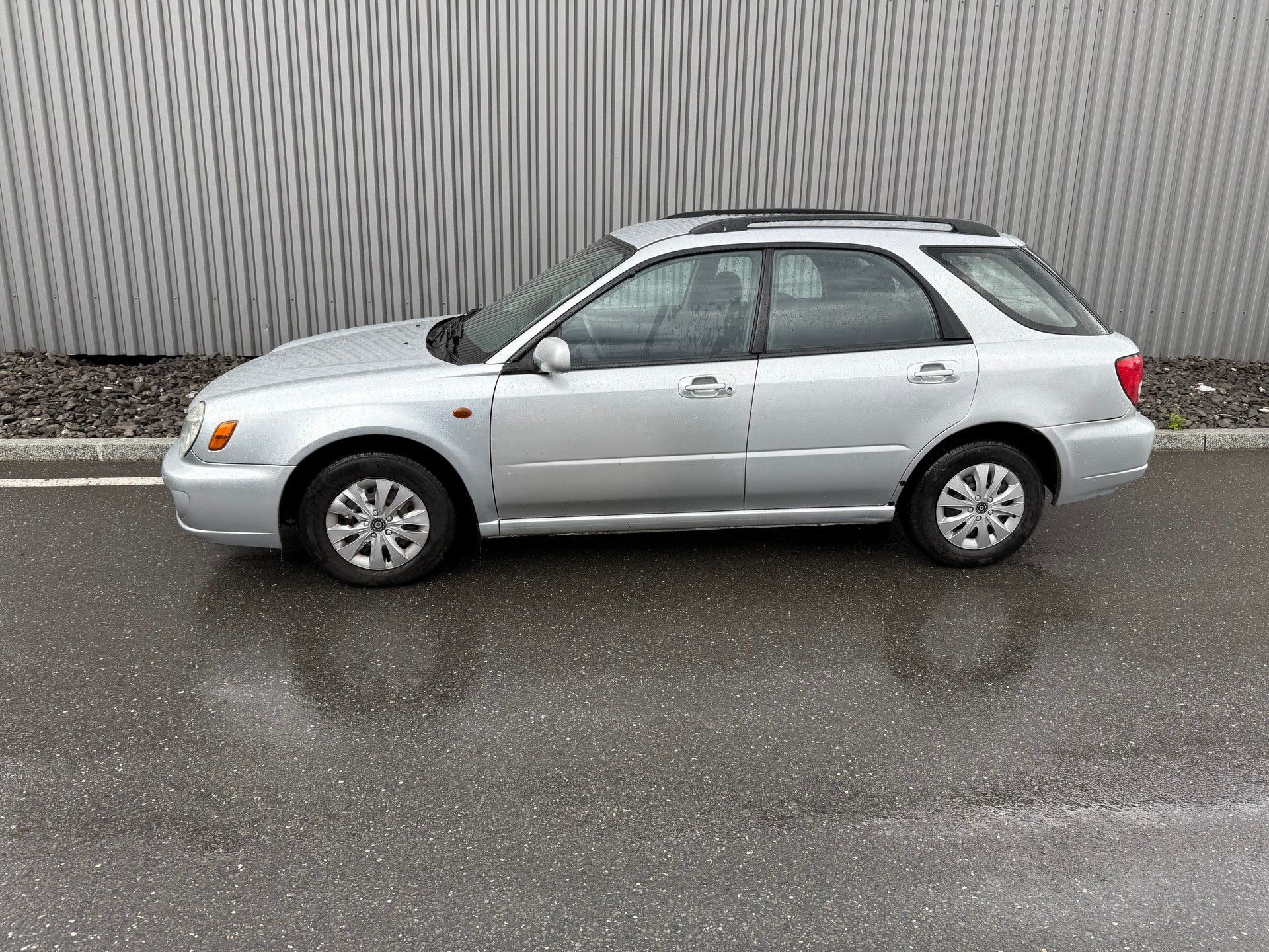 SUBARU Impreza 1.6-image-1