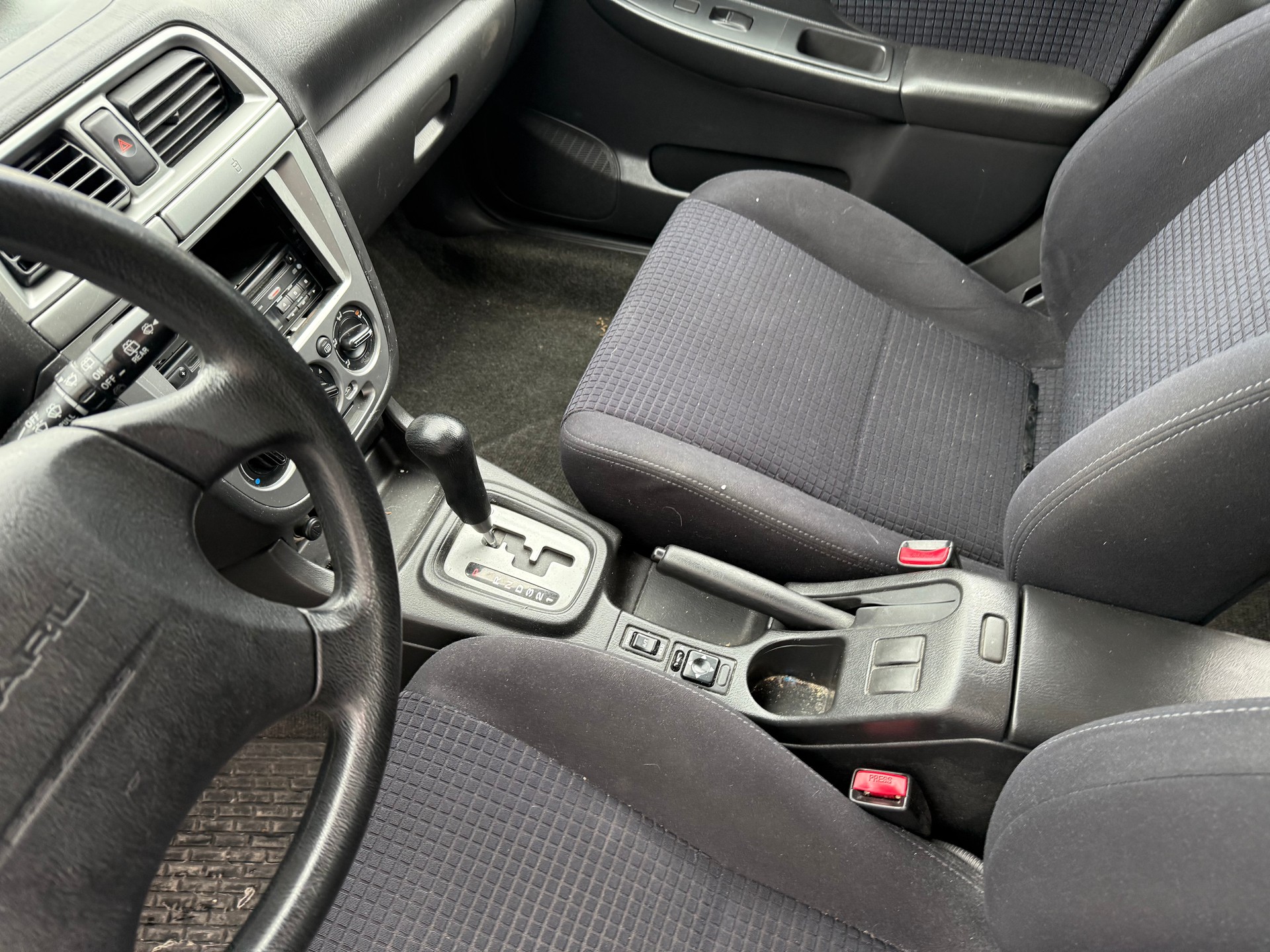 SUBARU Impreza 1.6-image-8