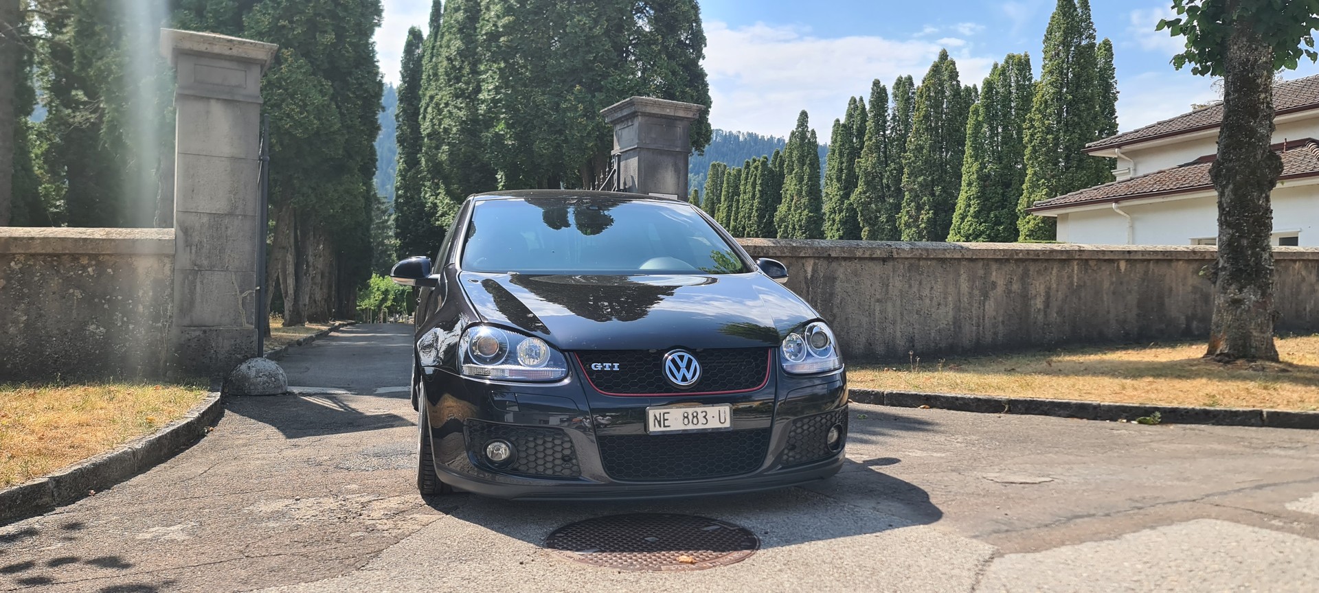 VW Golf 2.0 TFSI GTI-image-8