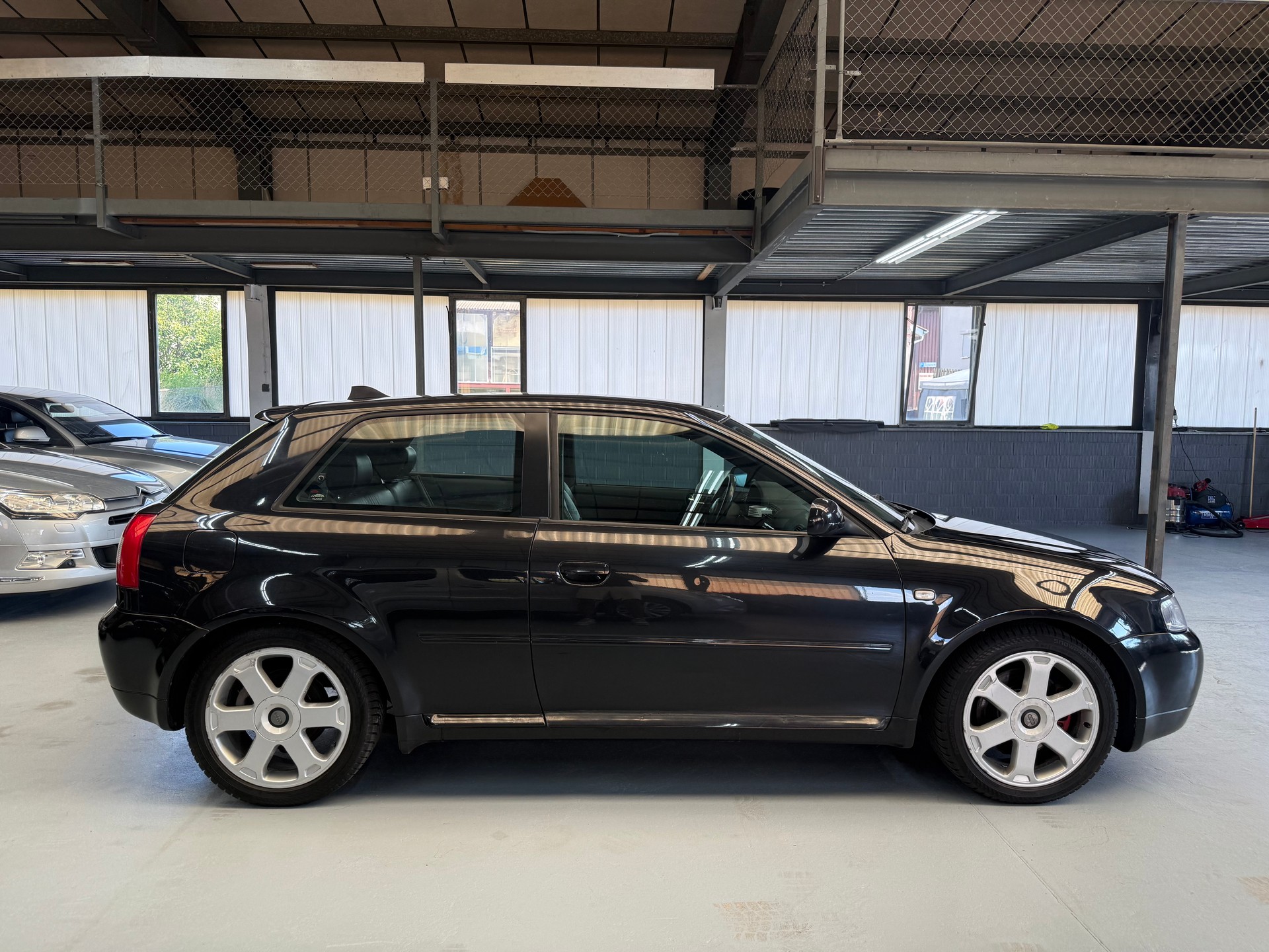 AUDI S3 Quattro Facelift *Recaro* *Vollleder*-image-4