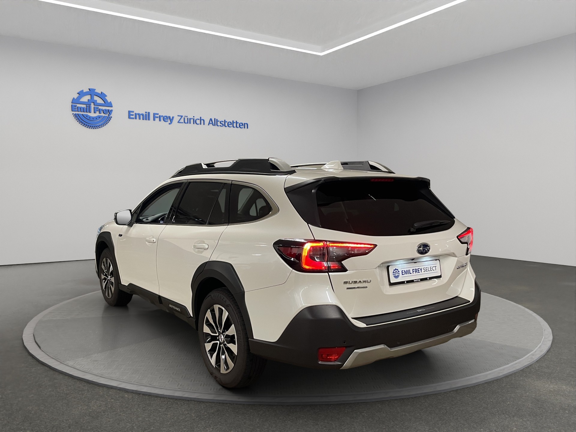 SUBARU Outback 2.5i 30th Anniversary Edition-image-1