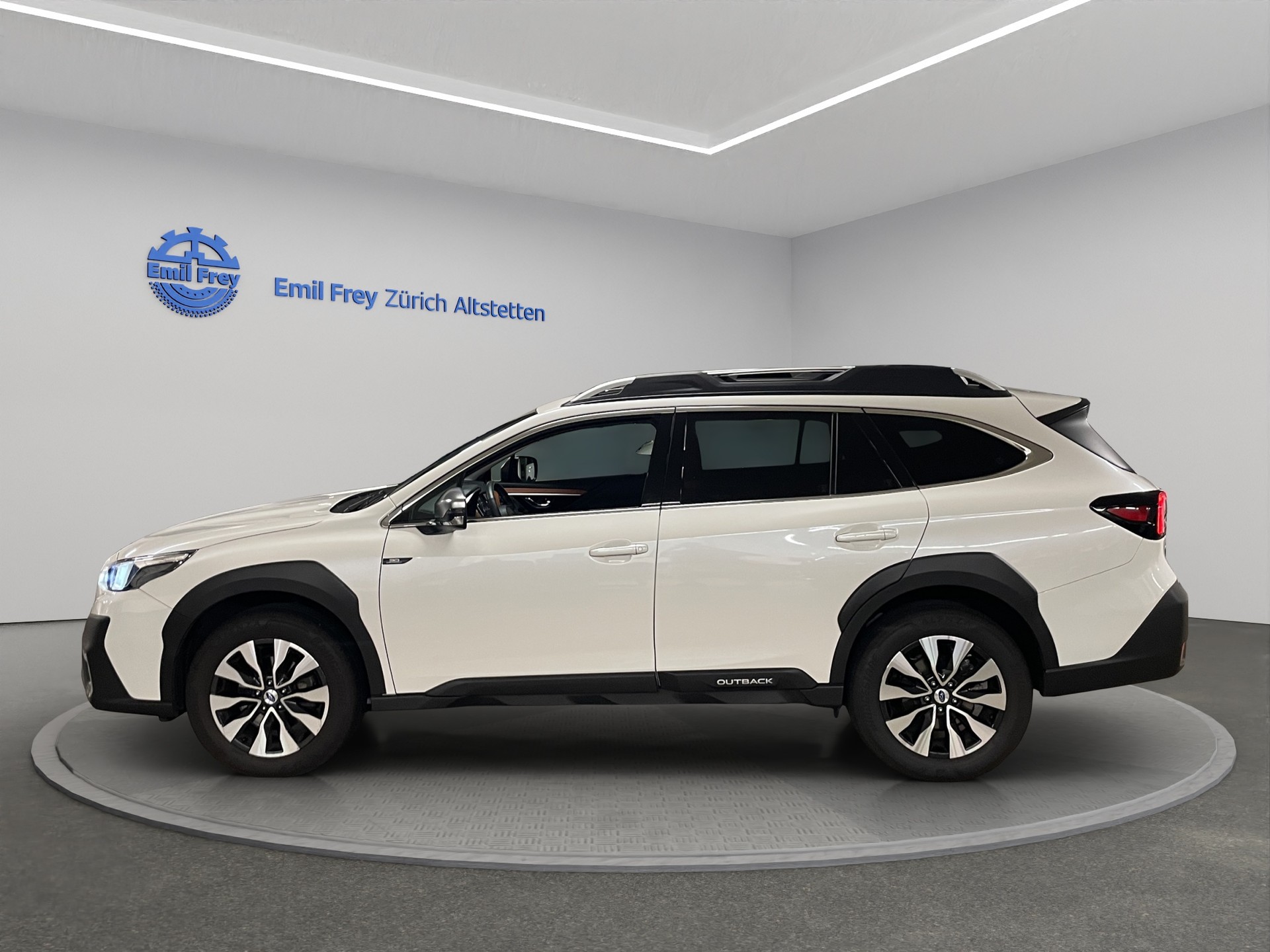 SUBARU Outback 2.5i 30th Anniversary Edition-image-3