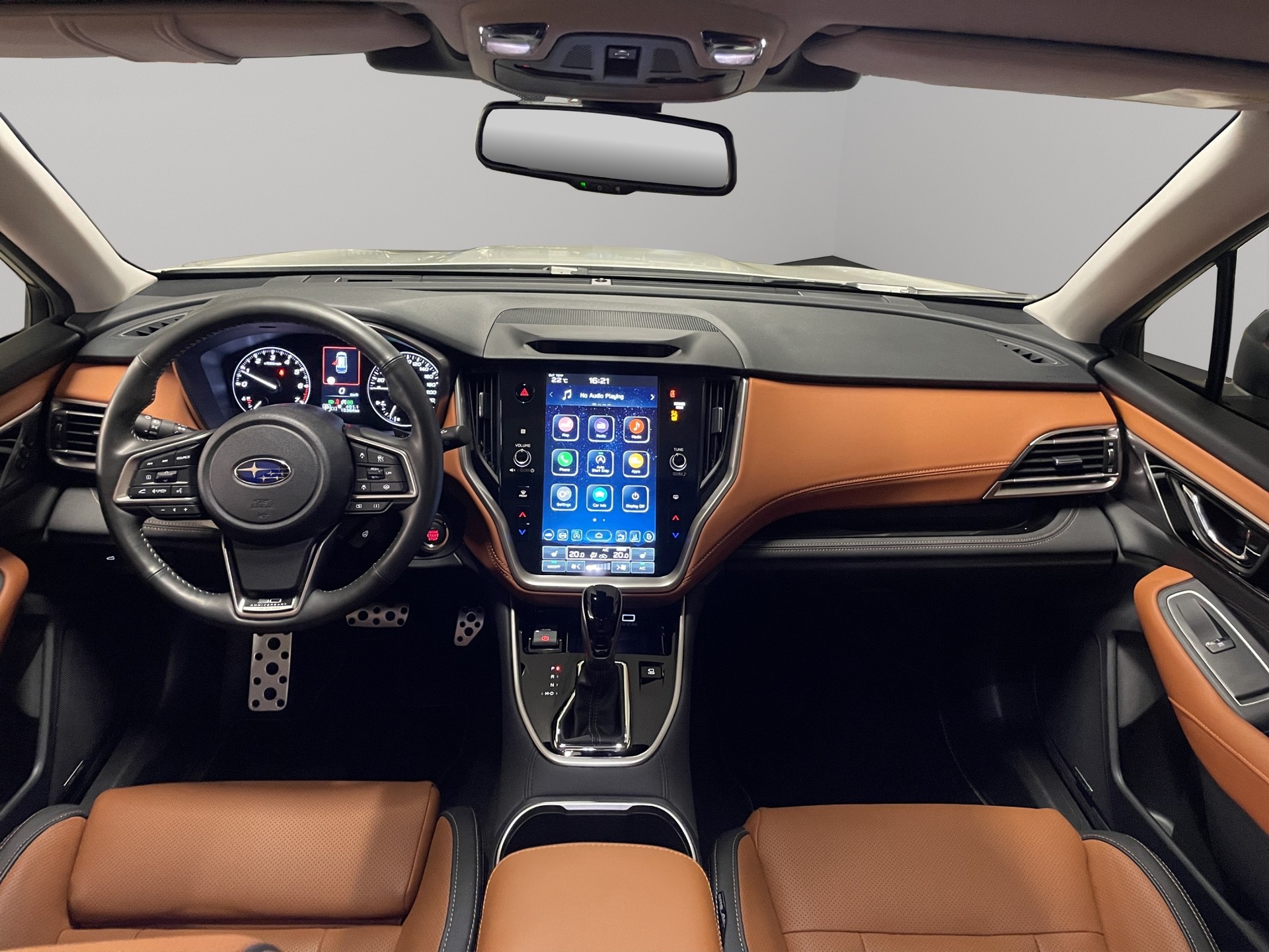 SUBARU Outback 2.5i 30th Anniversary Edition-image-7