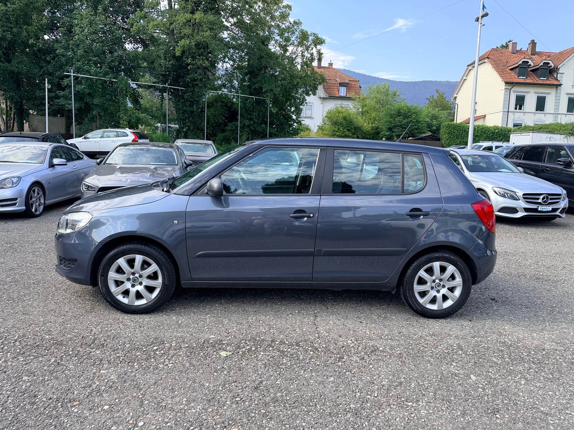 SKODA Fabia 1.2 TSI Classic-image-3